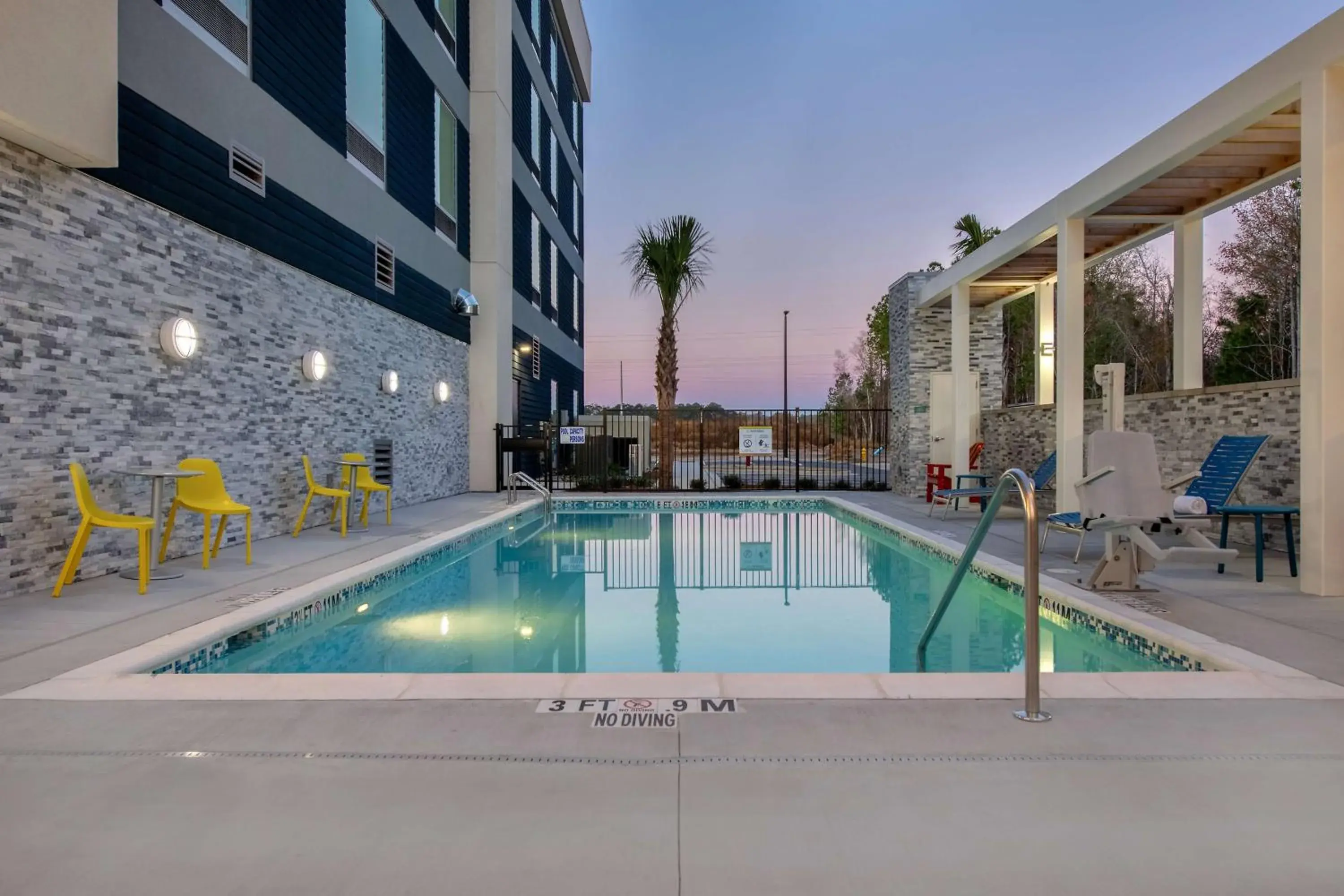 Pool view in Home2 Suites By Hilton Savannah I95 North Pool view in Home2 Suites By Hilton Savannah I95 North
