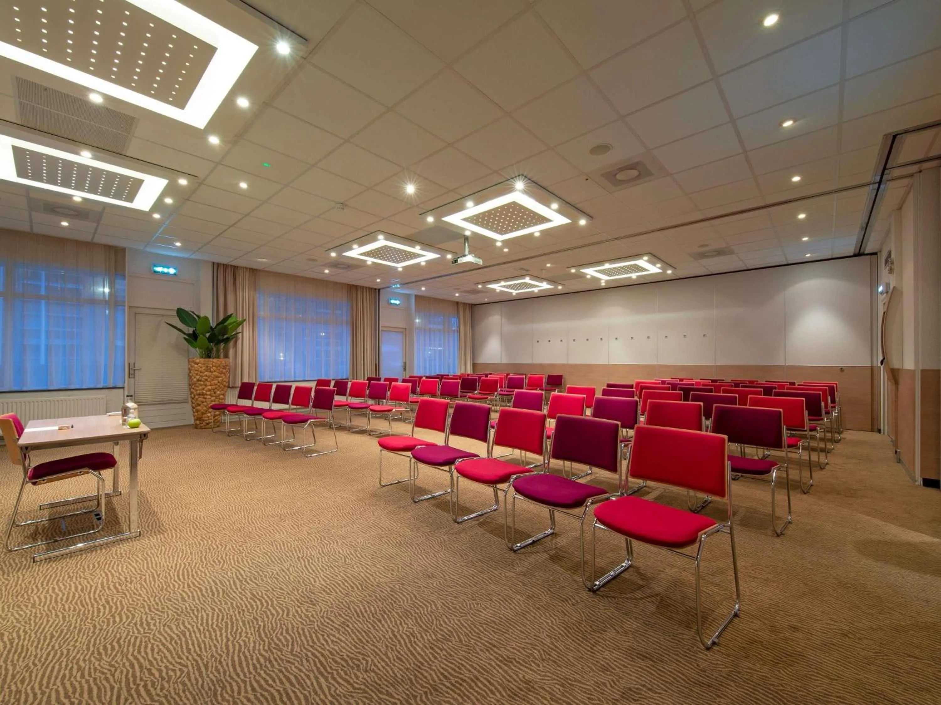 Meeting/conference room in Novotel Maastricht