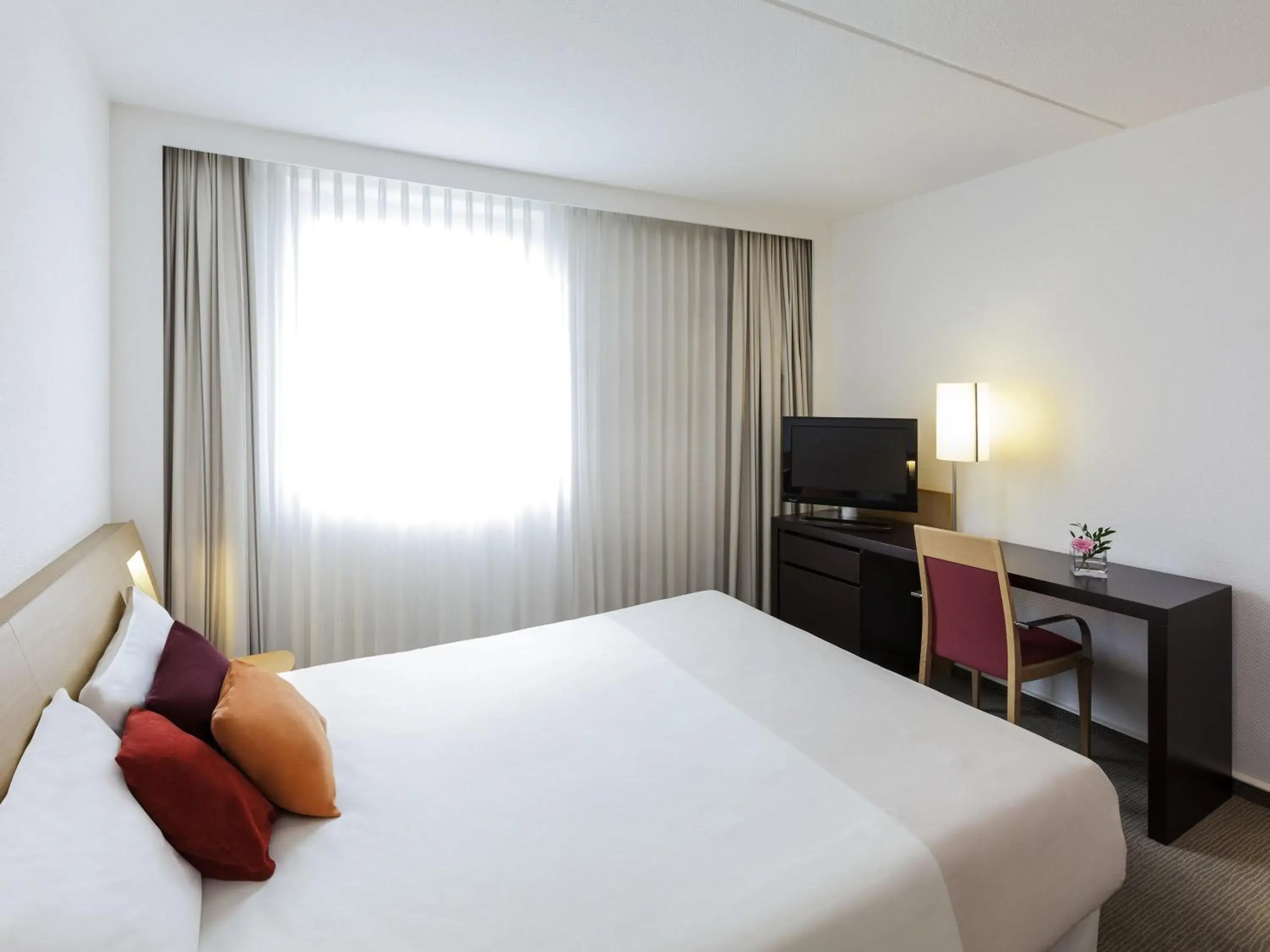 Standard Double Room in Novotel Maastricht Standard Double Room in Novotel Maastricht