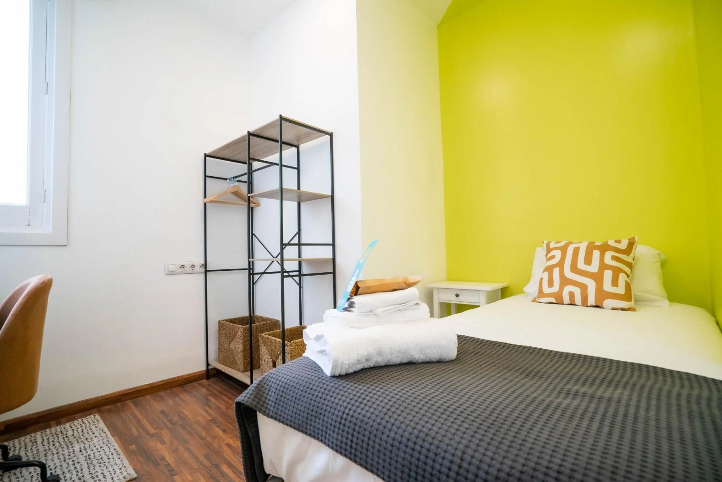 Bedroom, Bed in Live it Madrid Gran Vía