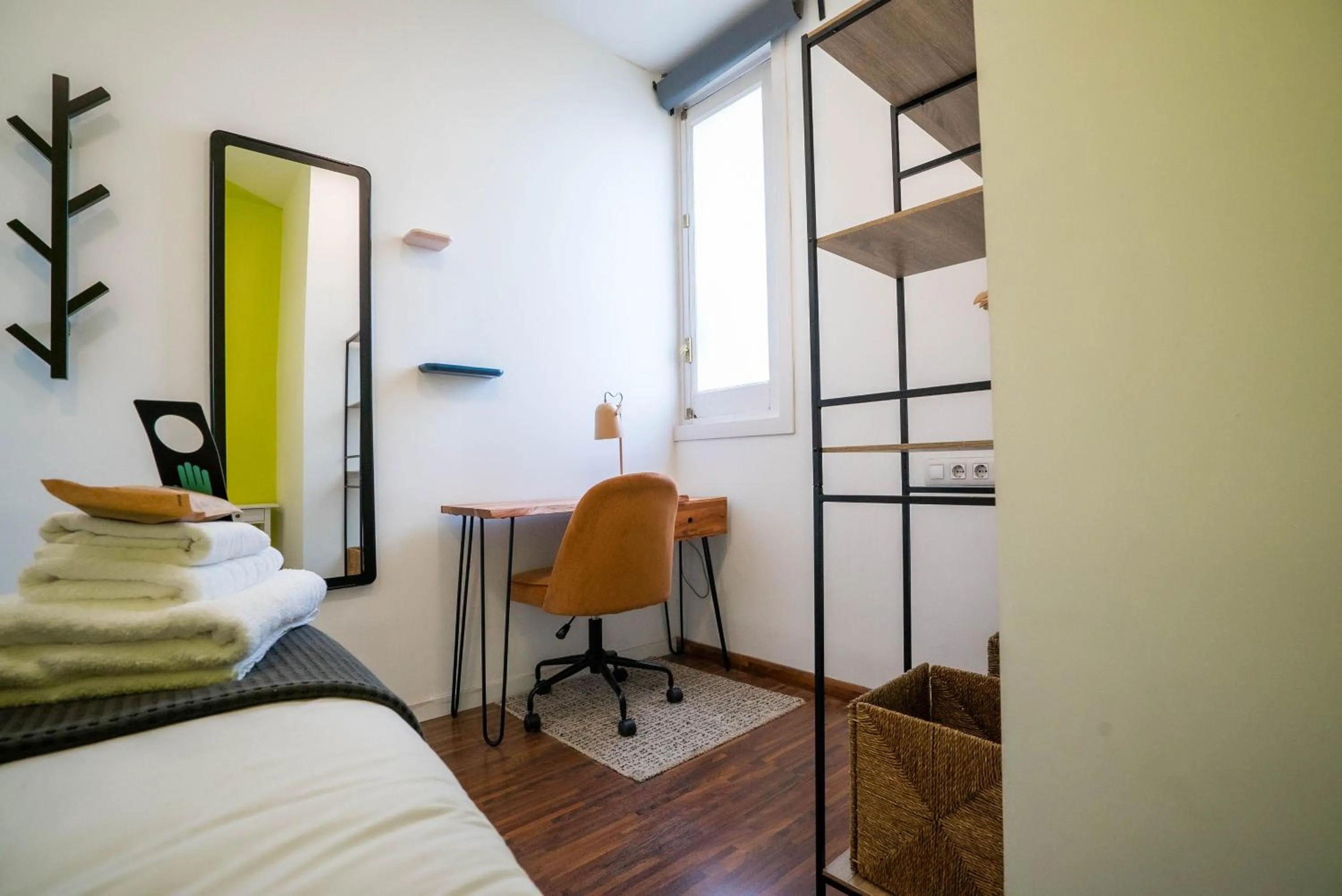 Bedroom, Bed in Live it Madrid Gran Vía