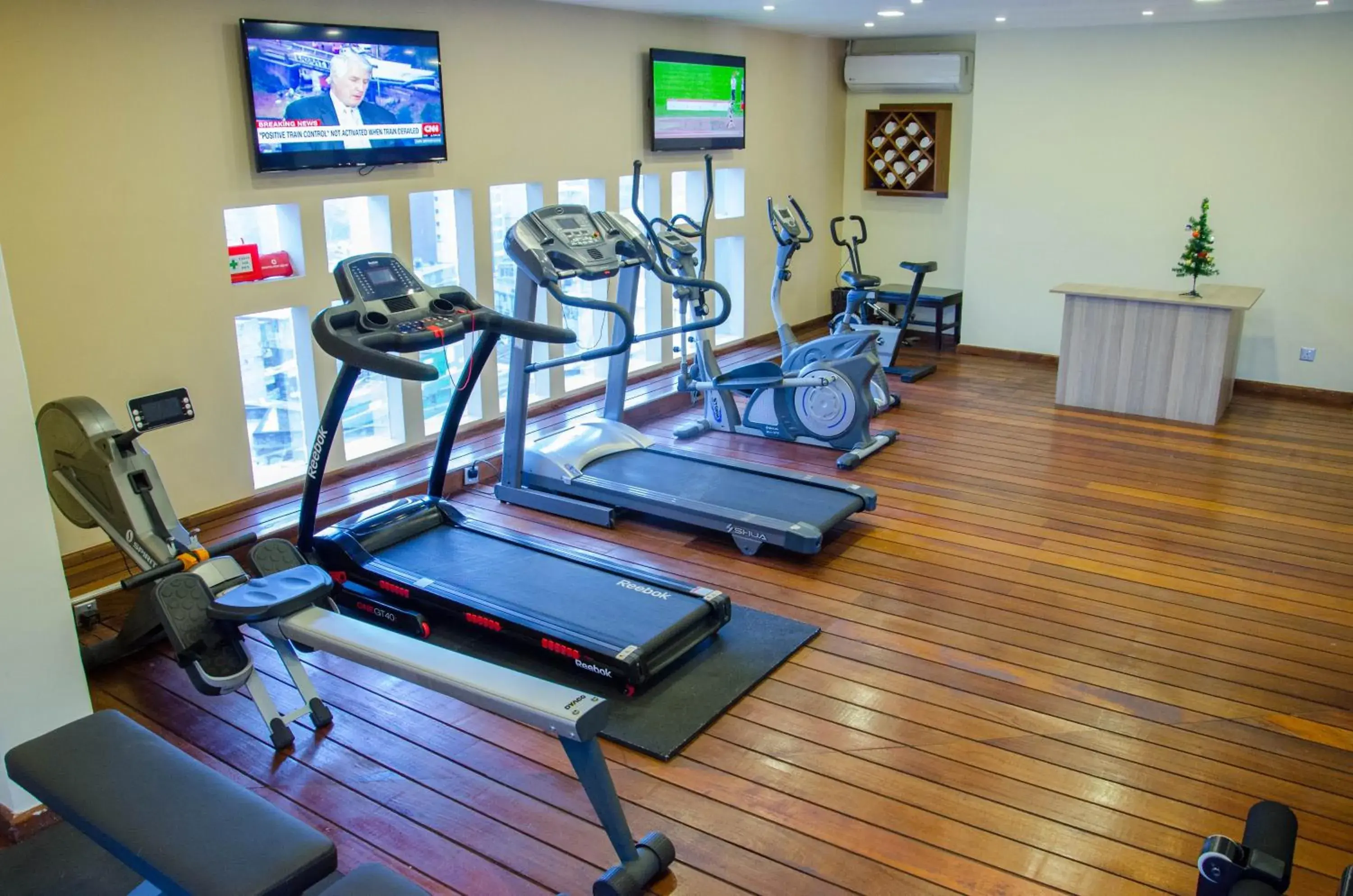 Fitness centre/facilities in Best Western Plus Meridian Hotel Fitness centre/facilities in Best Western Plus Meridian Hotel