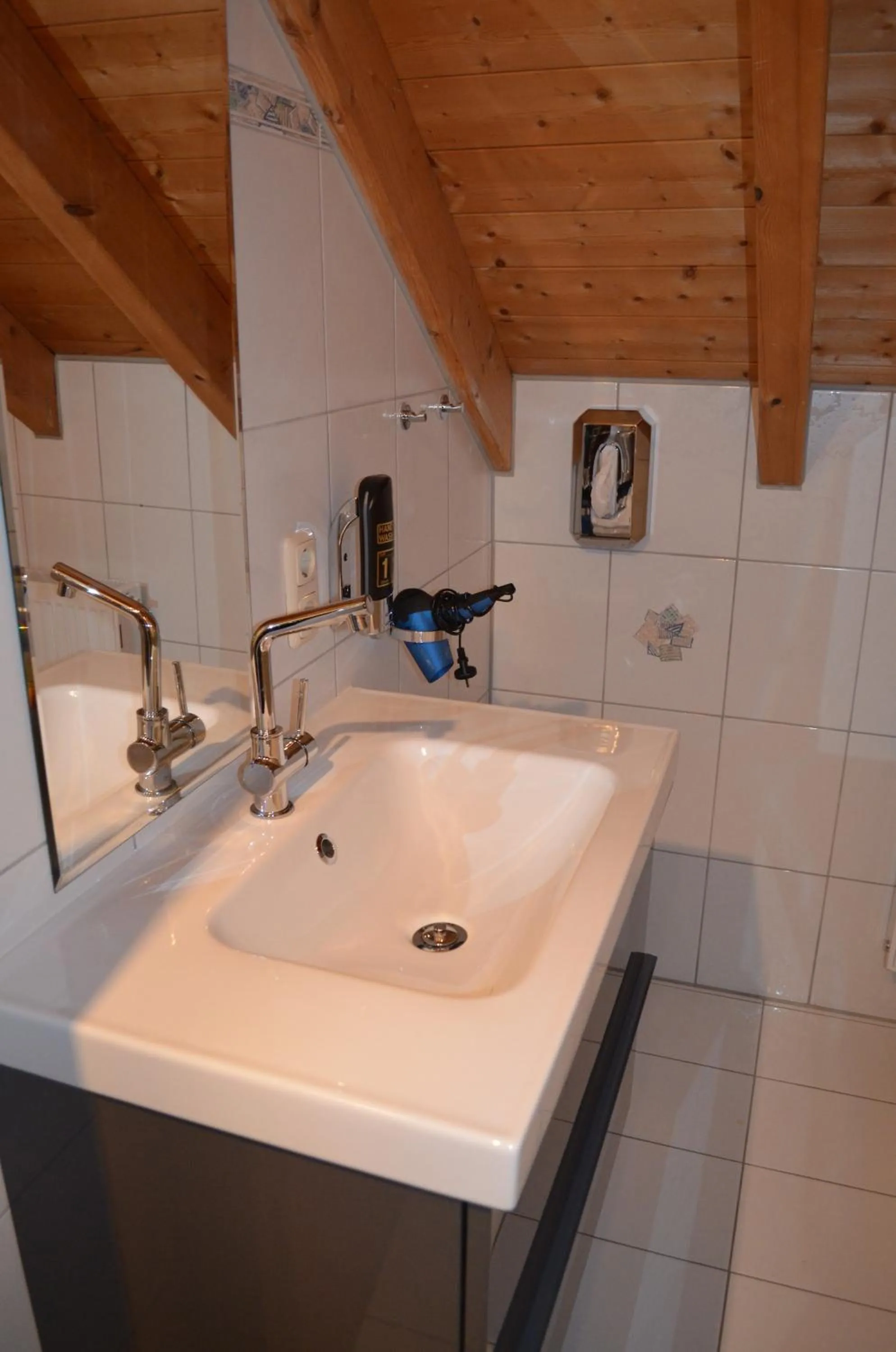 Bathroom in Prinz City Apartments