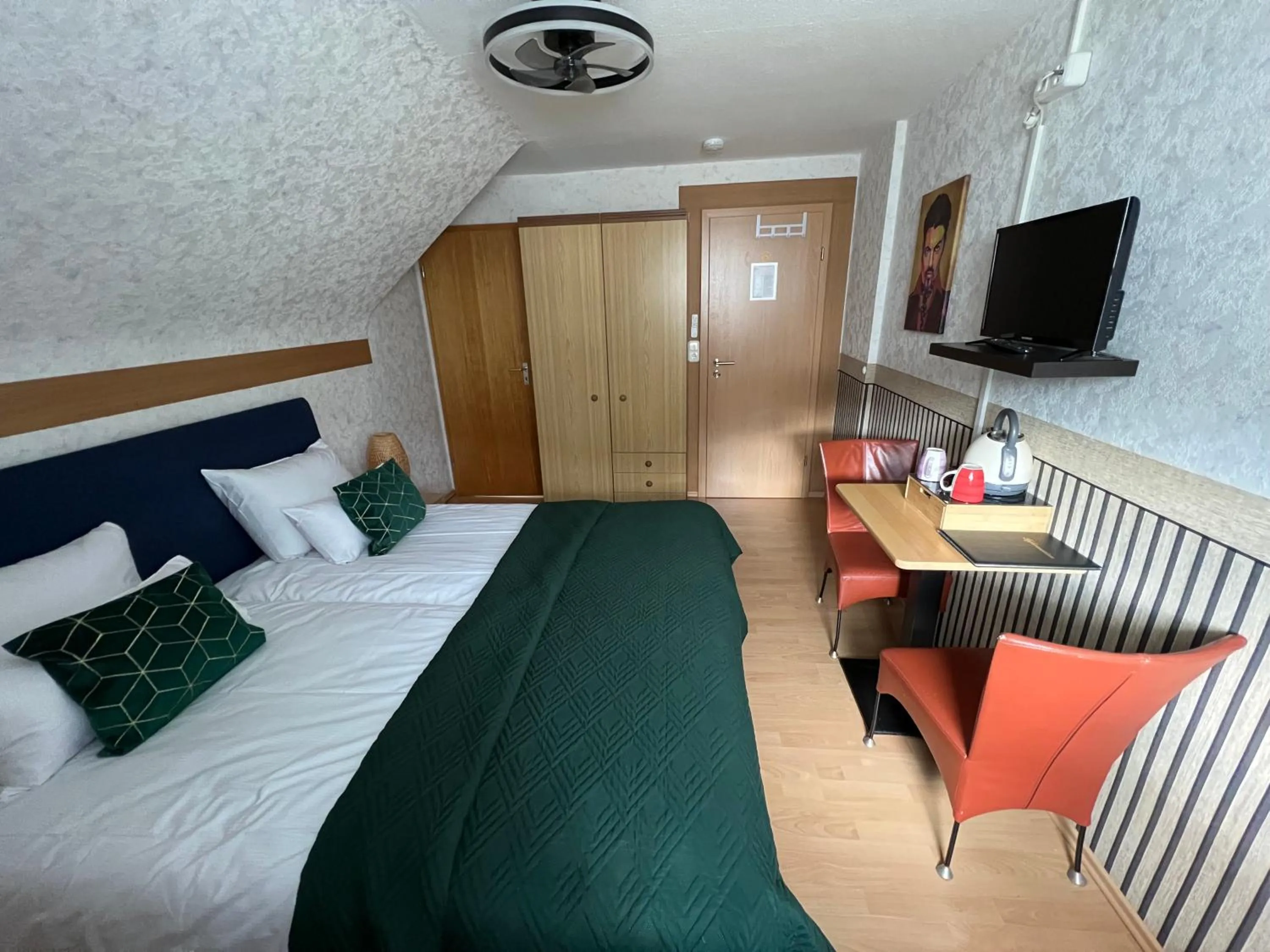 Bed in Am Obersee Hotel