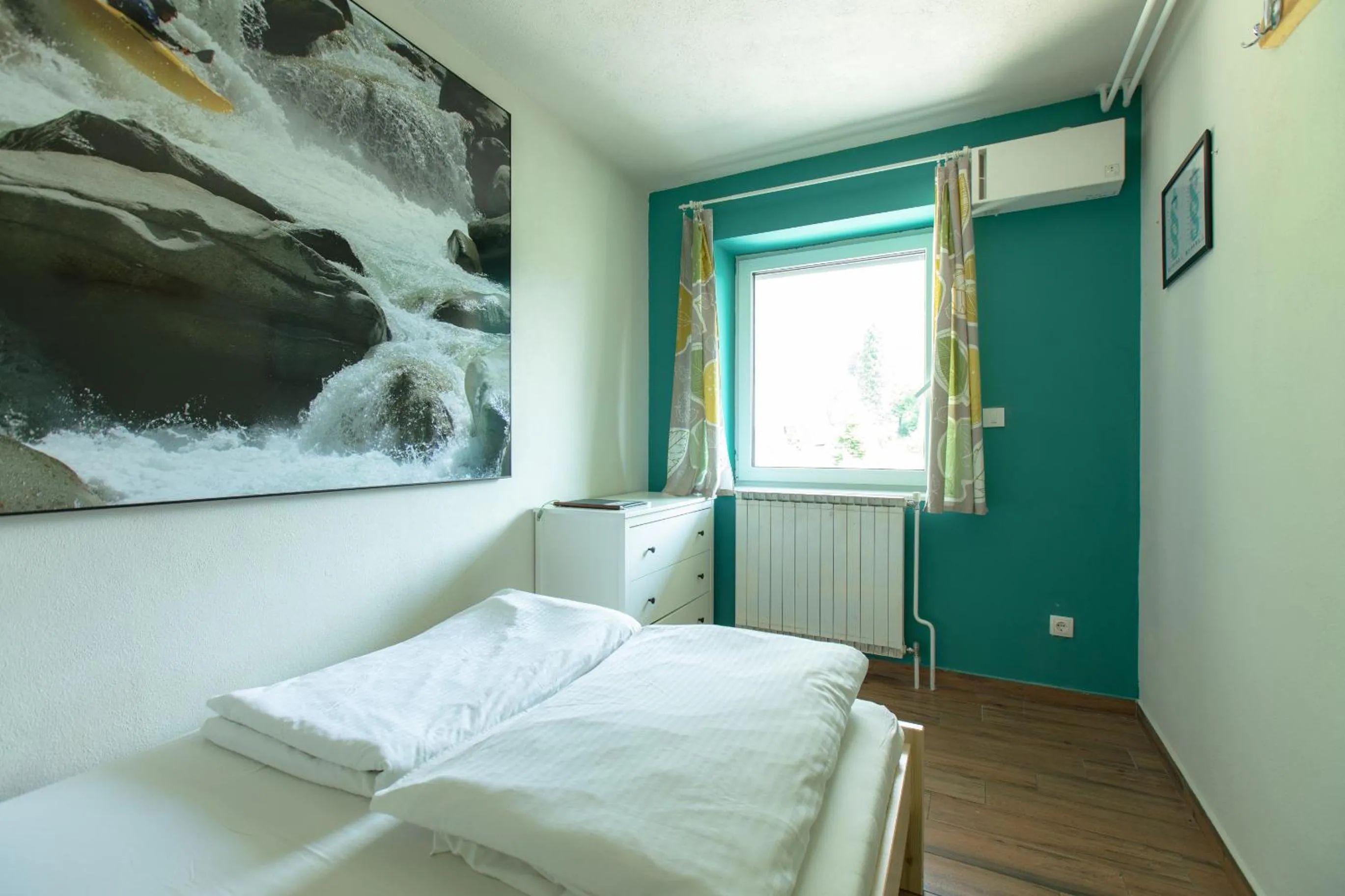 Property building, Bed in Hostel Soča Rocks