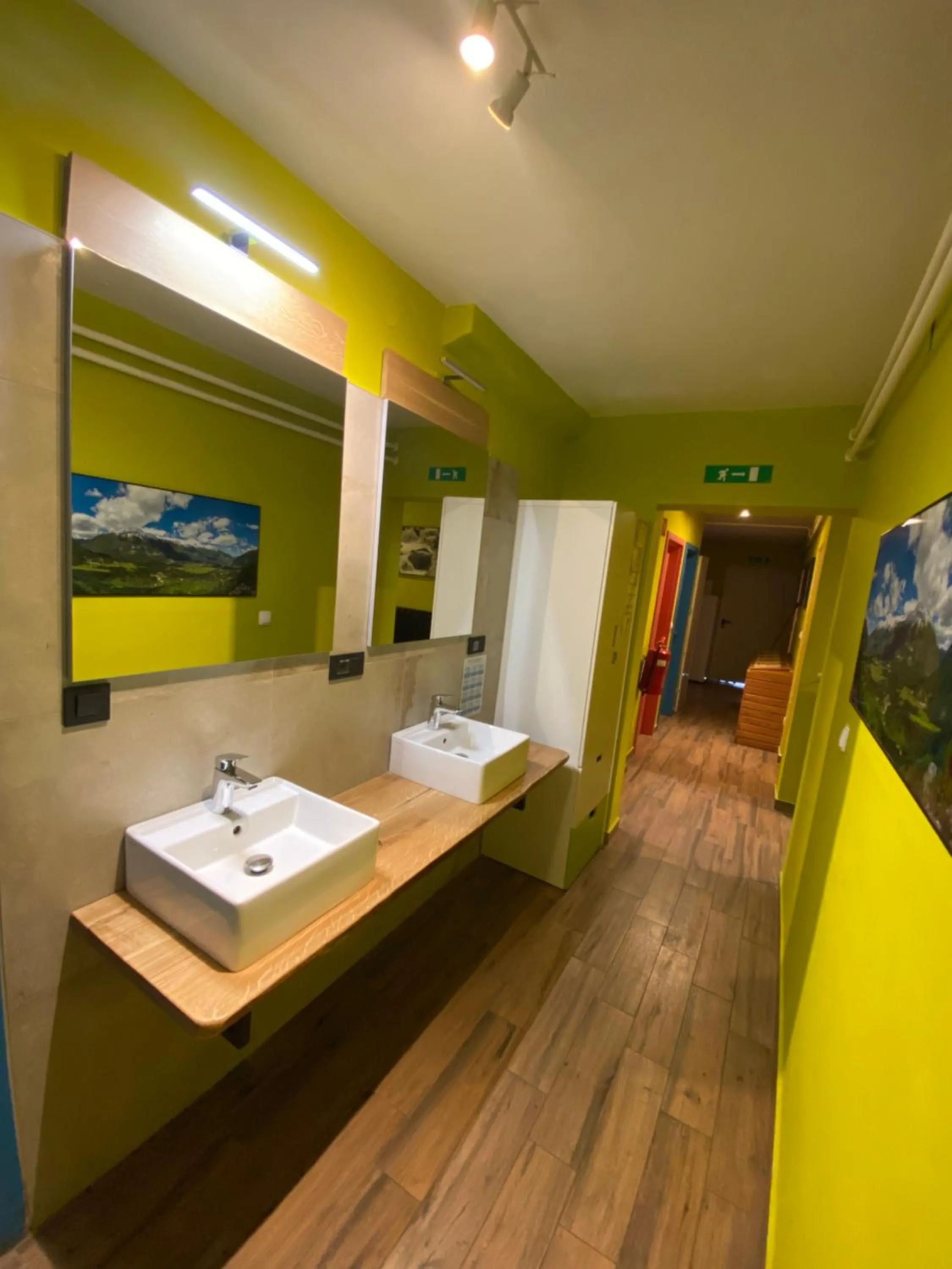 Bathroom in Hostel Soča Rocks