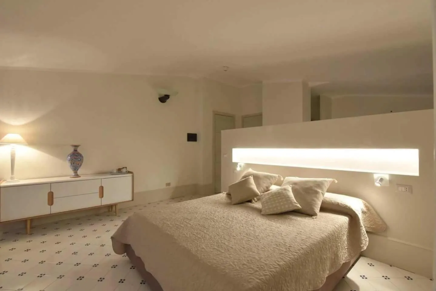 Bed in Hotel Garden Riviera