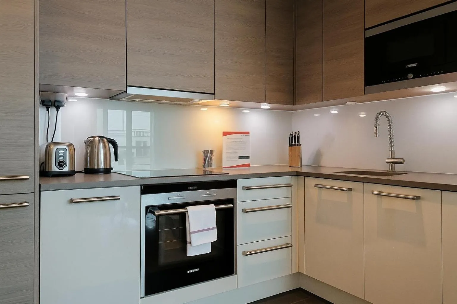 Kitchen or kitchenette in Still Life - Vauxhall