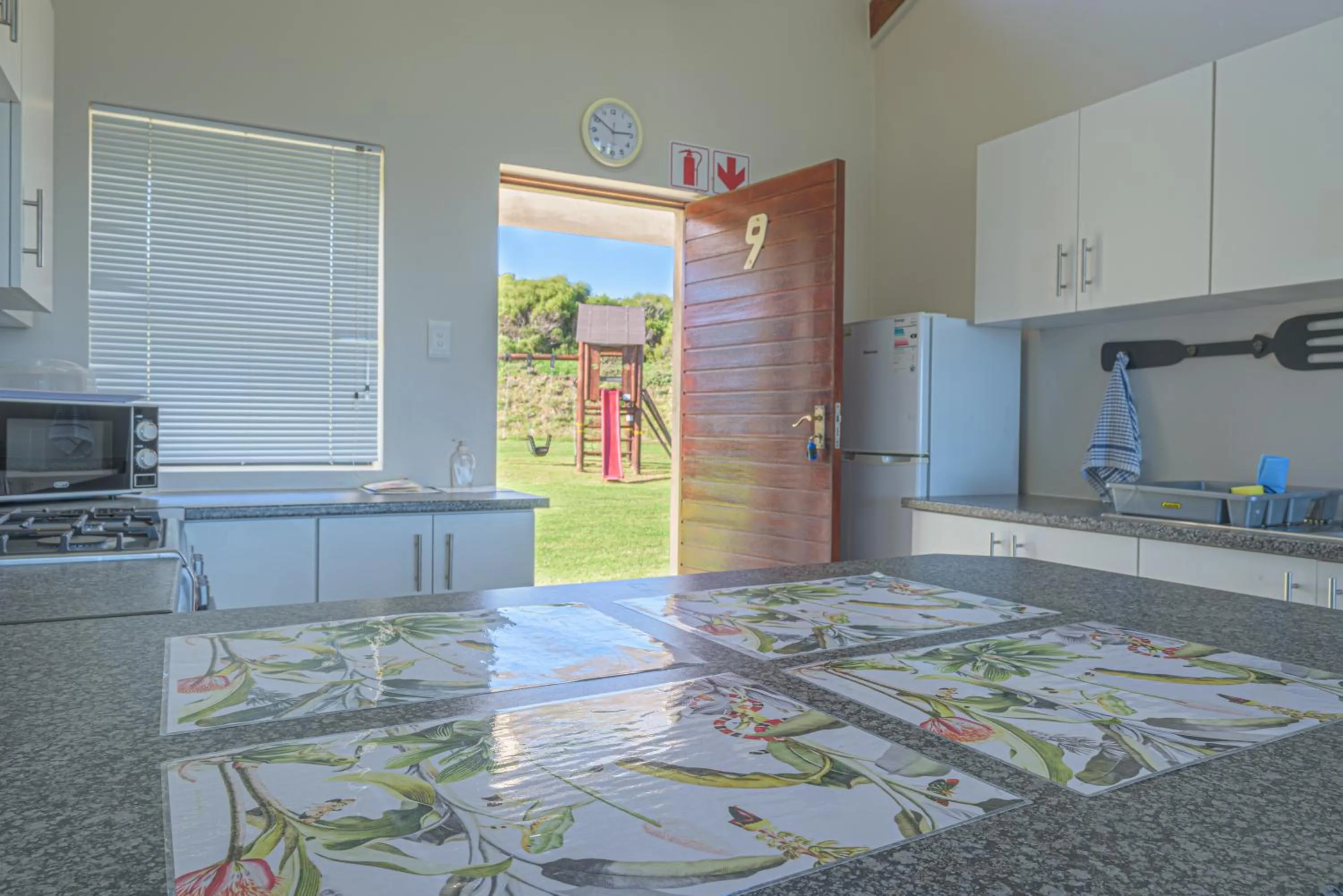 Kitchen or kitchenette in Fynbos Golf and Country Estate