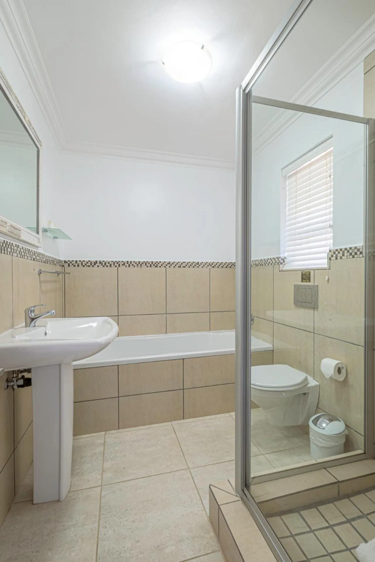 Bathroom in Fynbos Golf and Country Estate