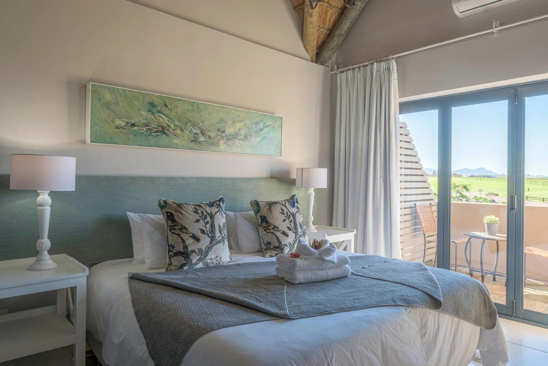 Bedroom, Bed in Fynbos Golf and Country Estate