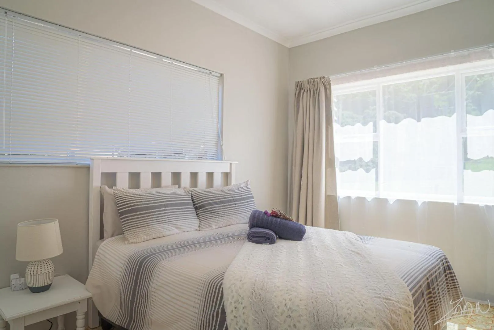 Bedroom, Bed in Fynbos Golf and Country Estate