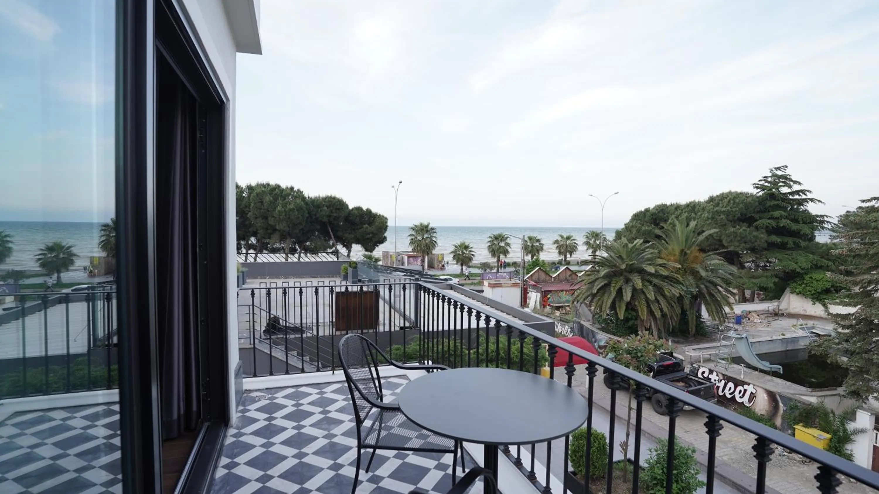 Sea view in Be Side Hotel