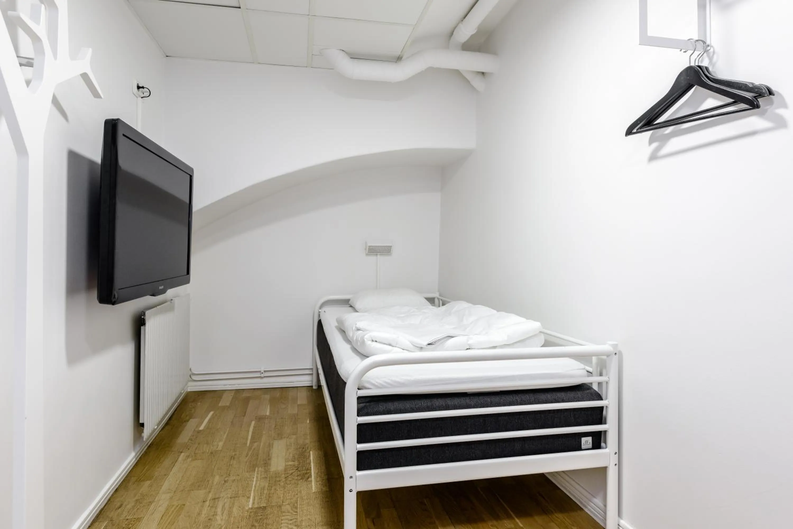 Property building, Bed in City Hostel