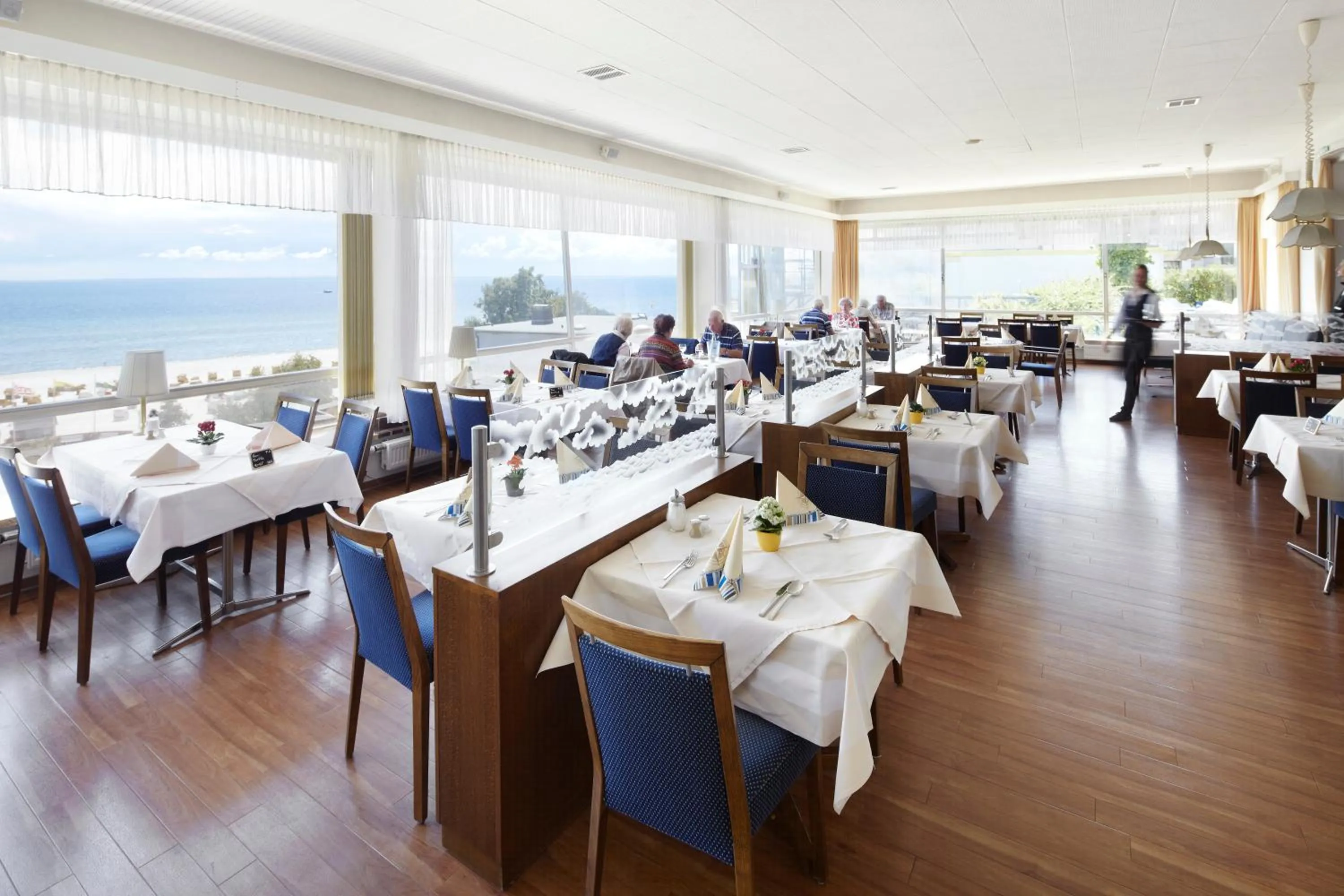 Dining area in Hotel Zur schönen Aussicht