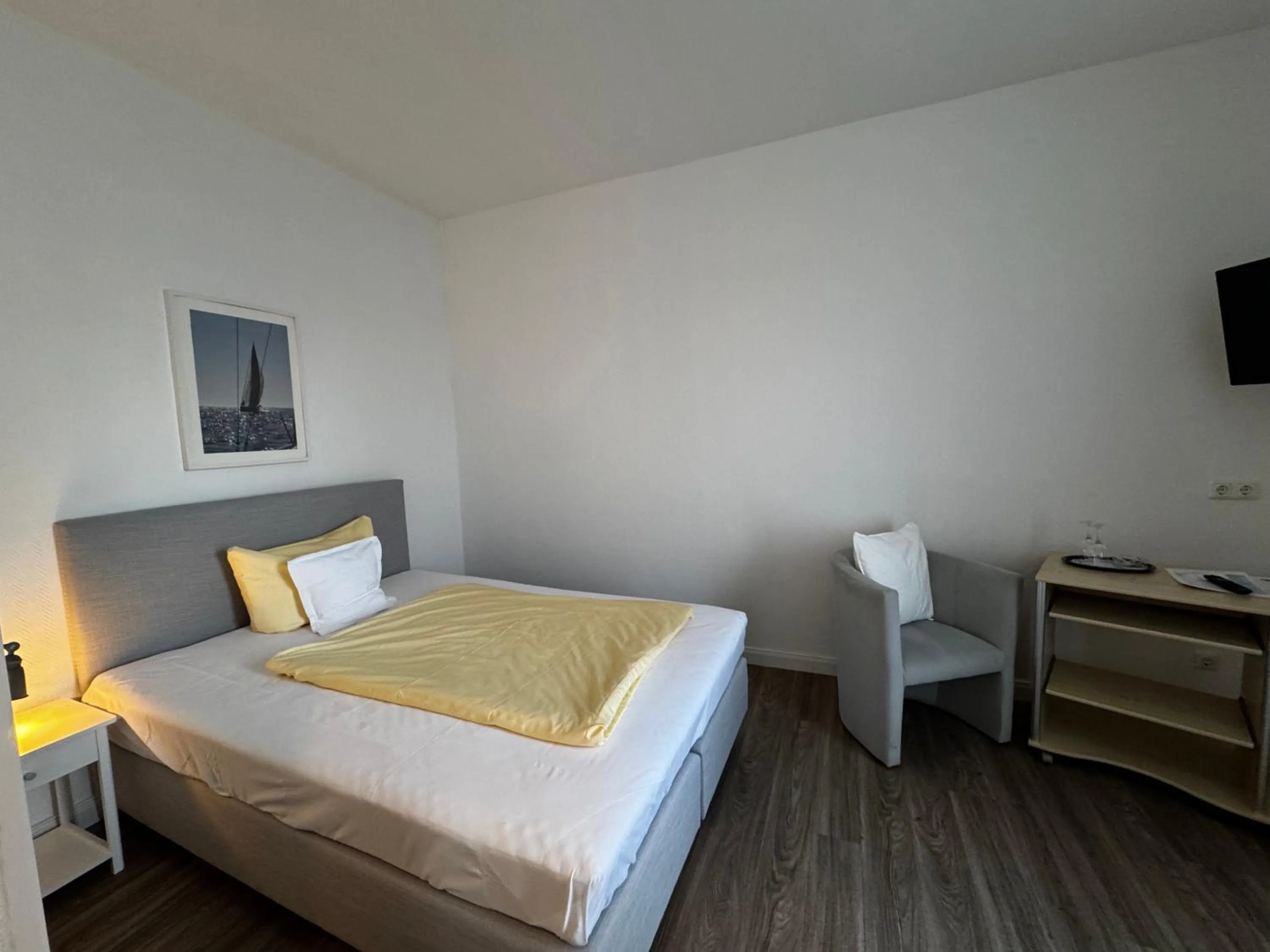 Bed in Hotel Zur schönen Aussicht