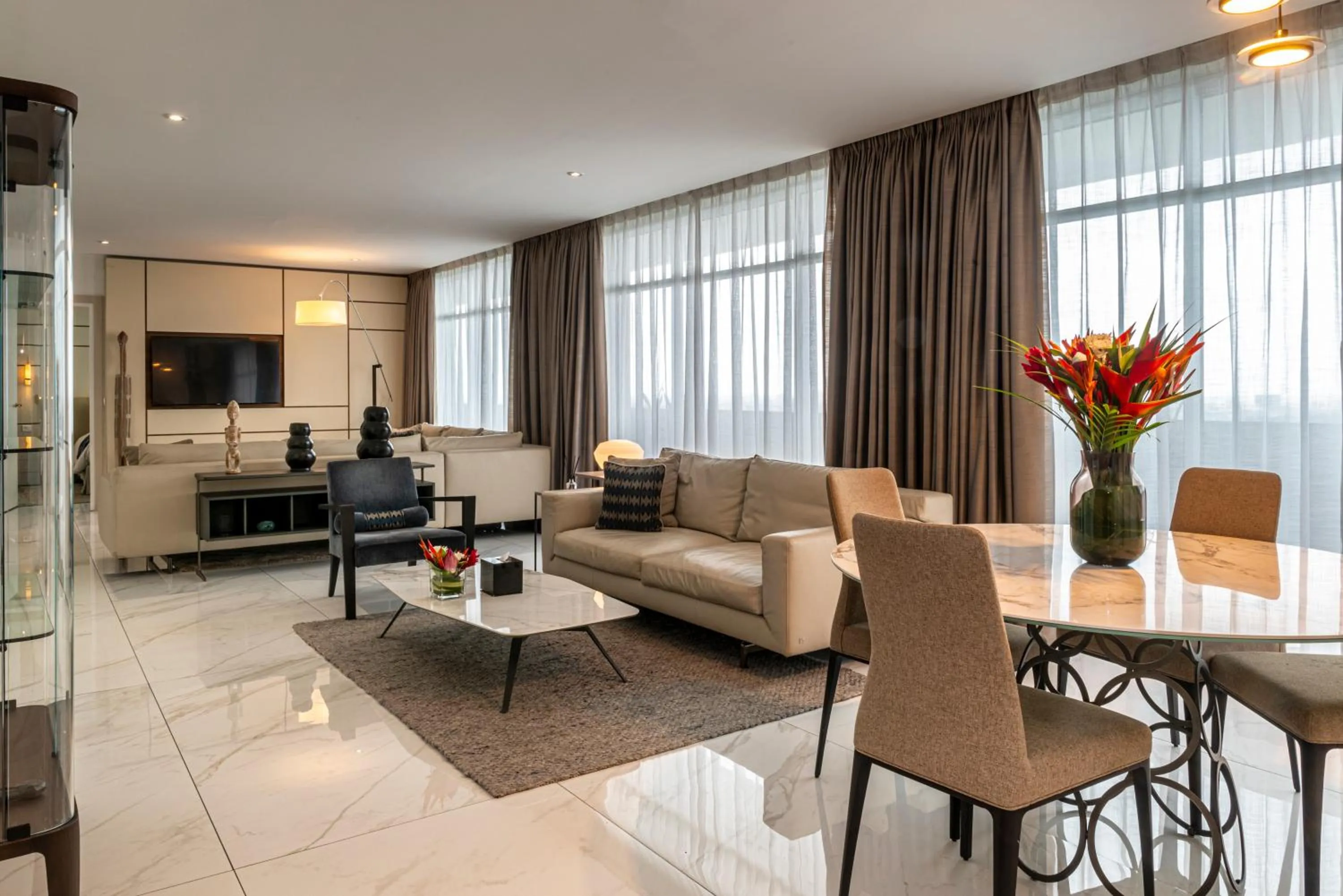 Living room in Sofitel Abidjan Hotel Ivoire