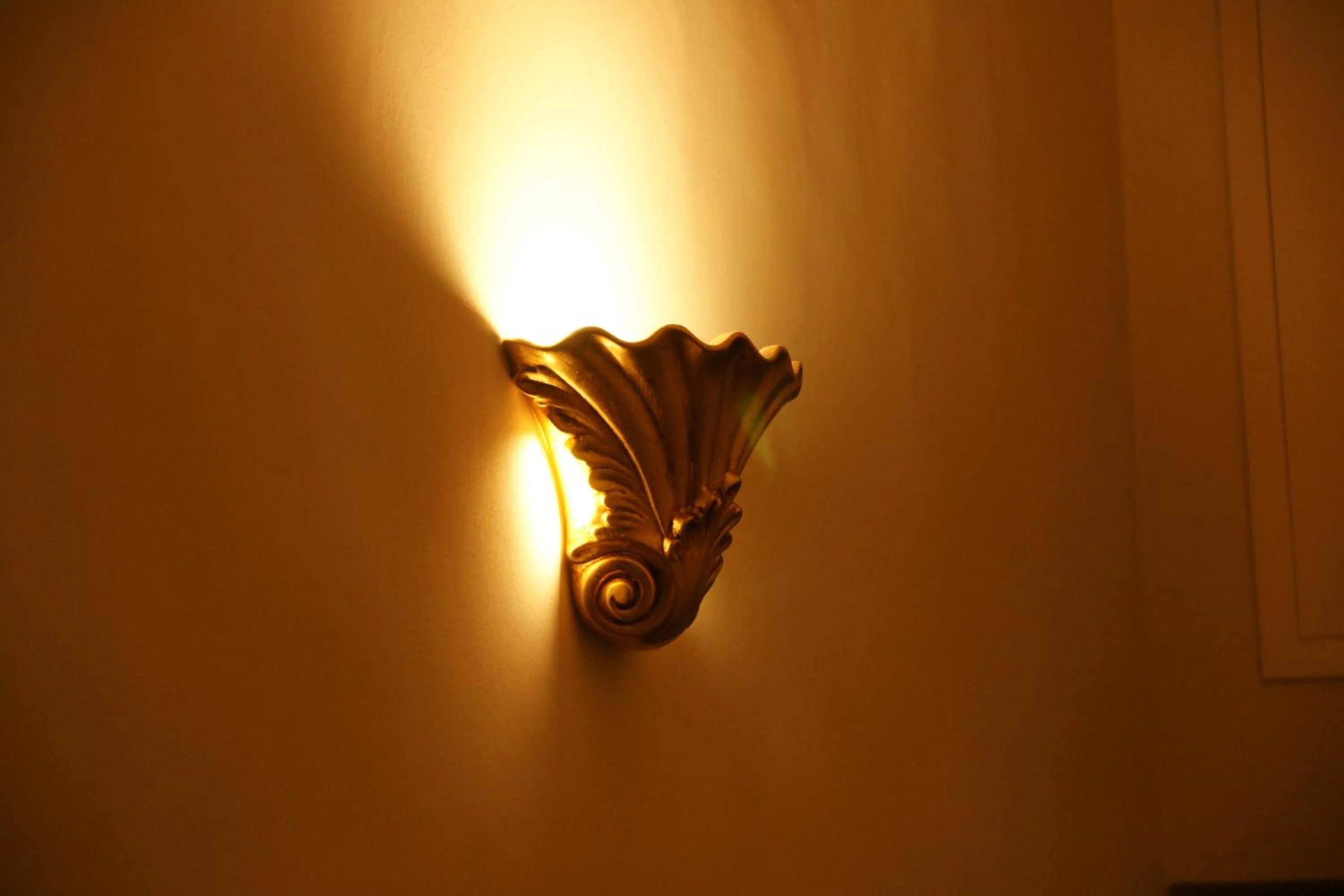 Decorative detail in B&B Beatrice