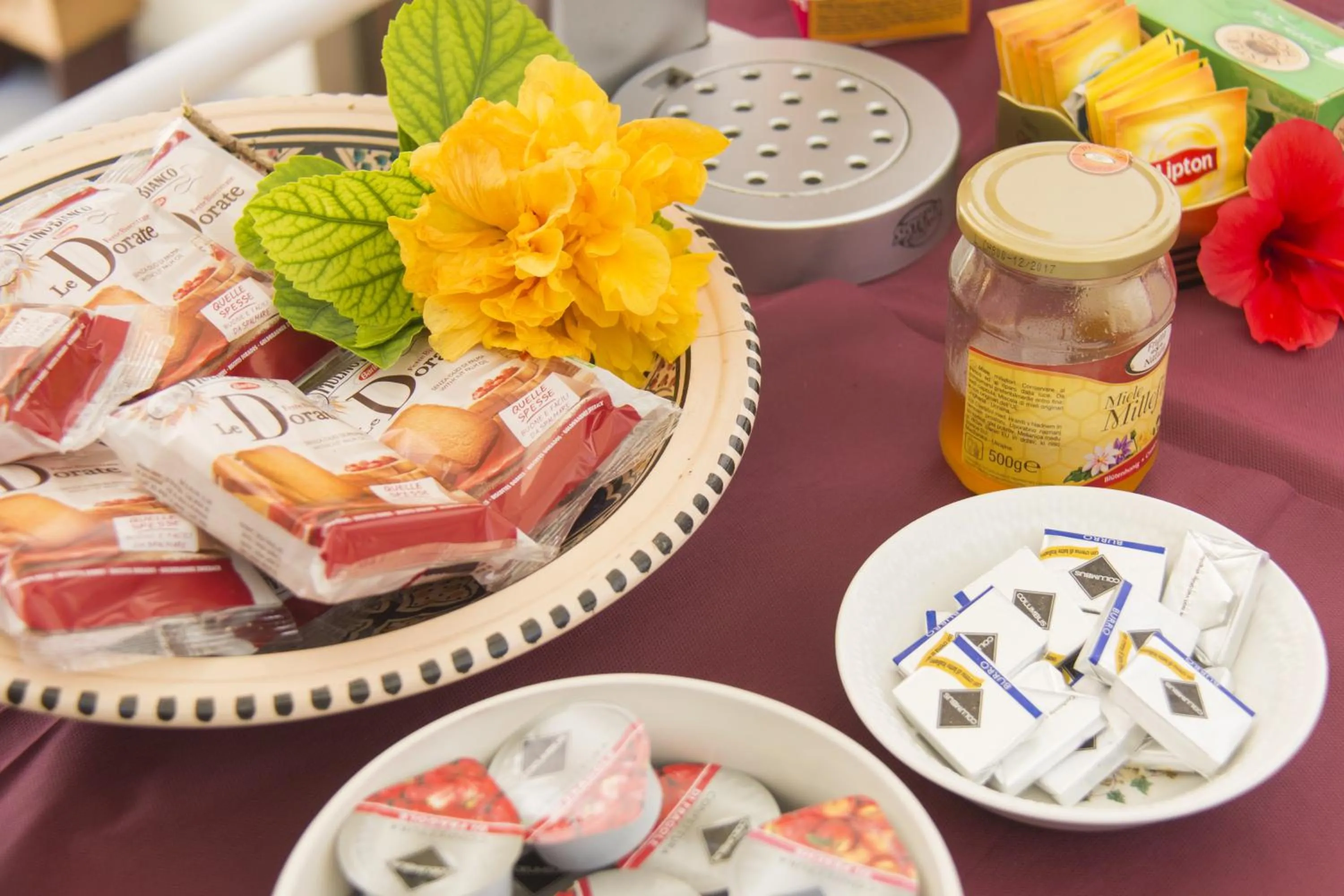 Food and drinks in B&B Luxury