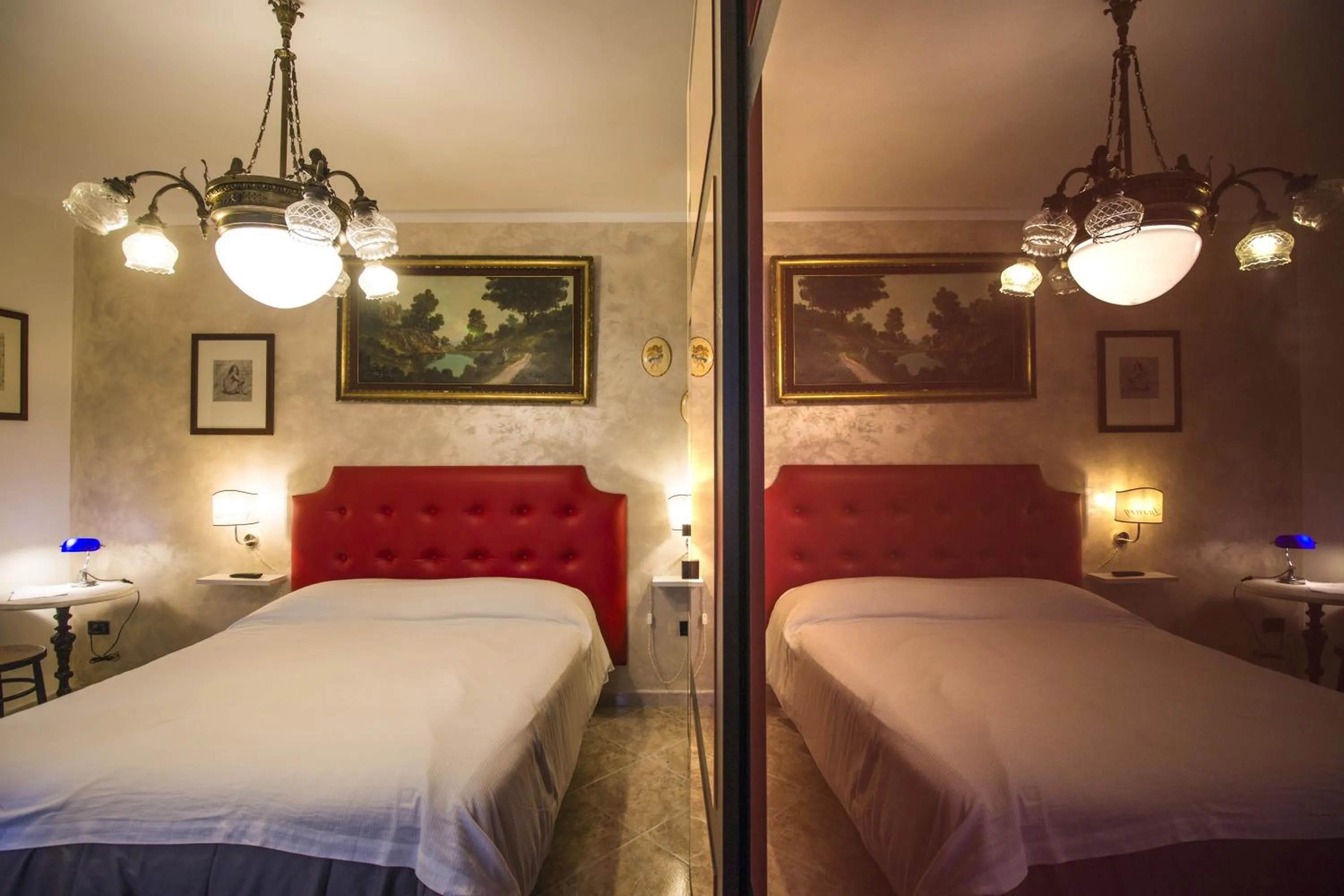 View (from property/room), Bed in B&B Luxury