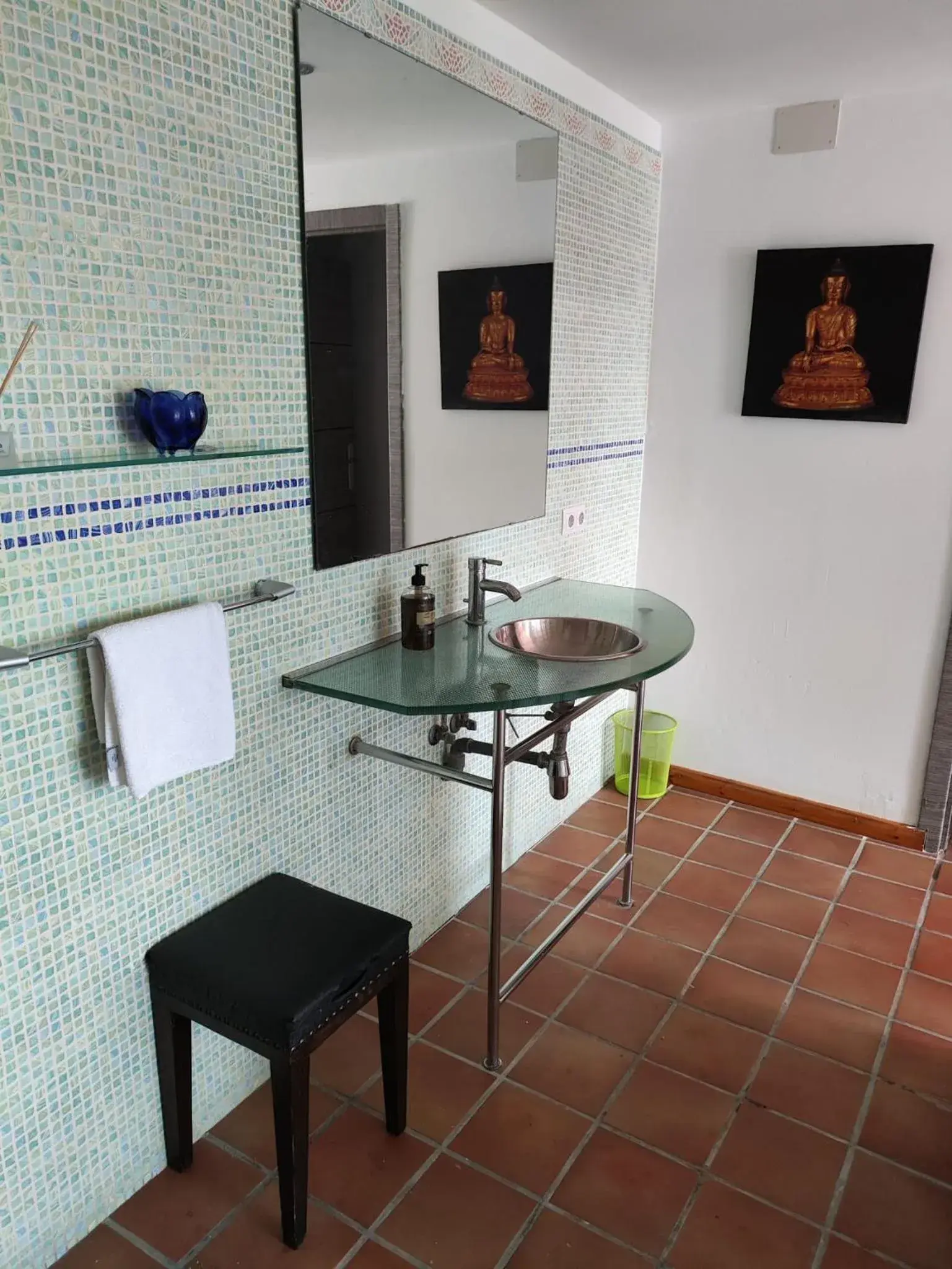 Quadruple Room with Balcony in L'Olivera Casa Rural Quadruple Room with Balcony in L'Olivera Casa Rural