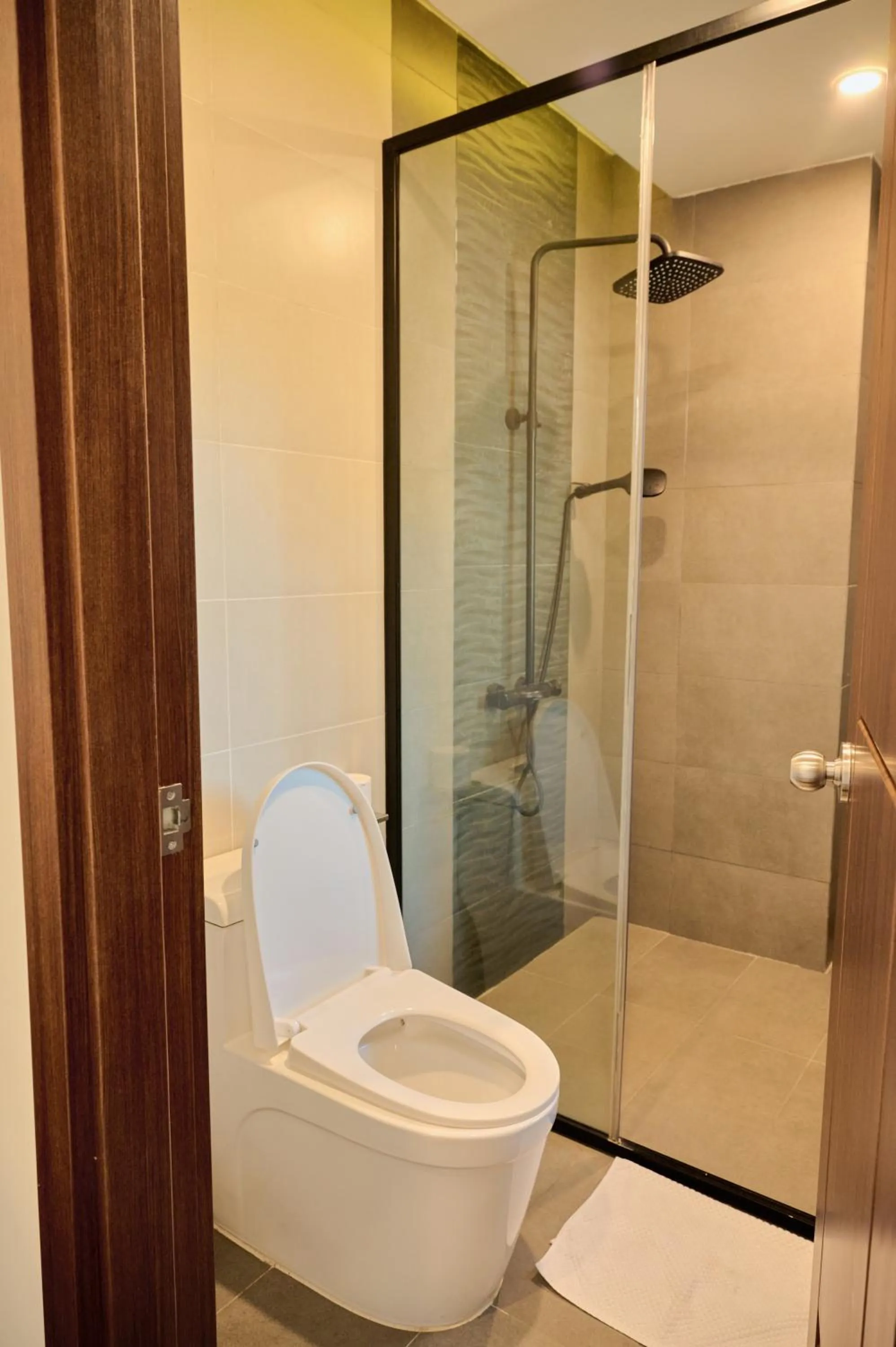 Bathroom in Charm Champion Villa Hoian