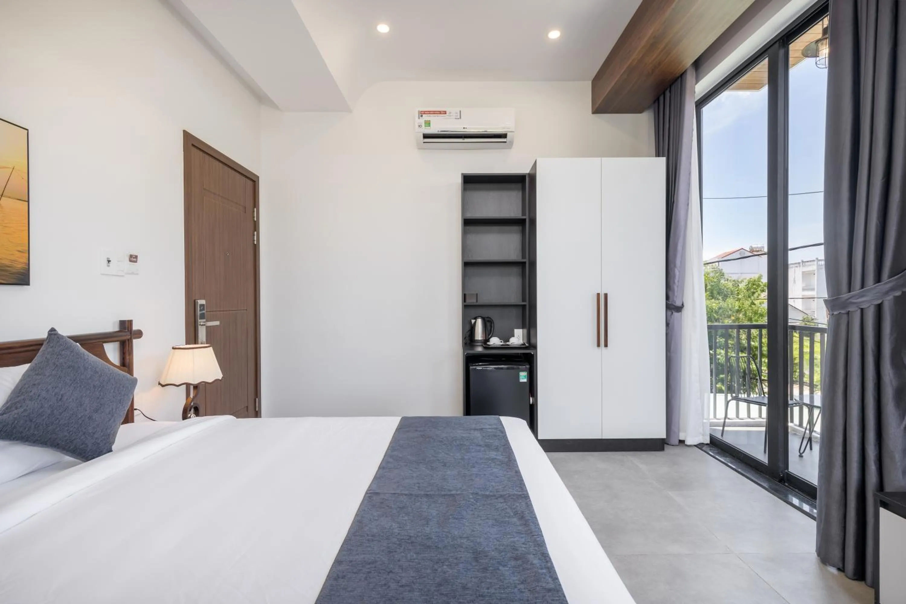 Bed in Charm Champion Villa Hoian