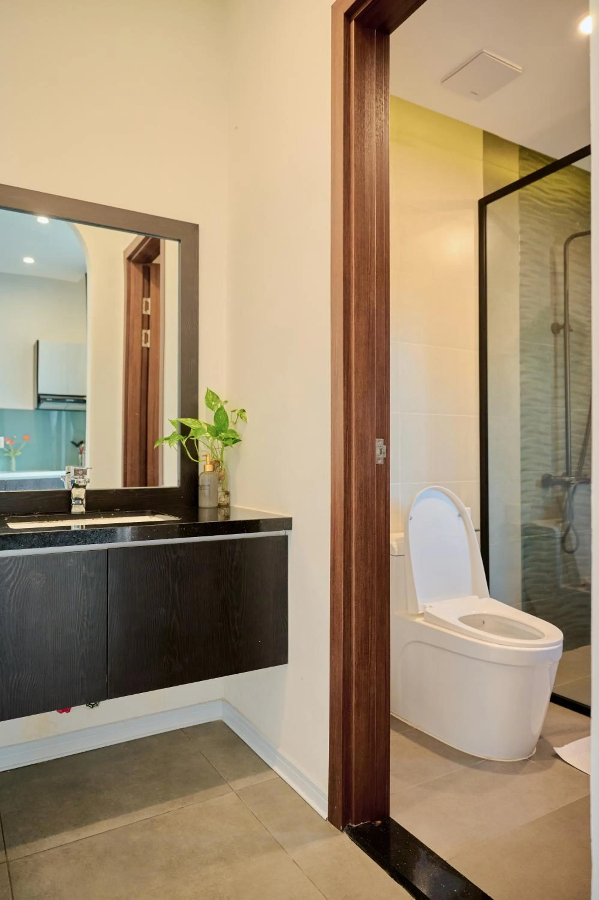 Shower in Charm Champion Villa Hoian