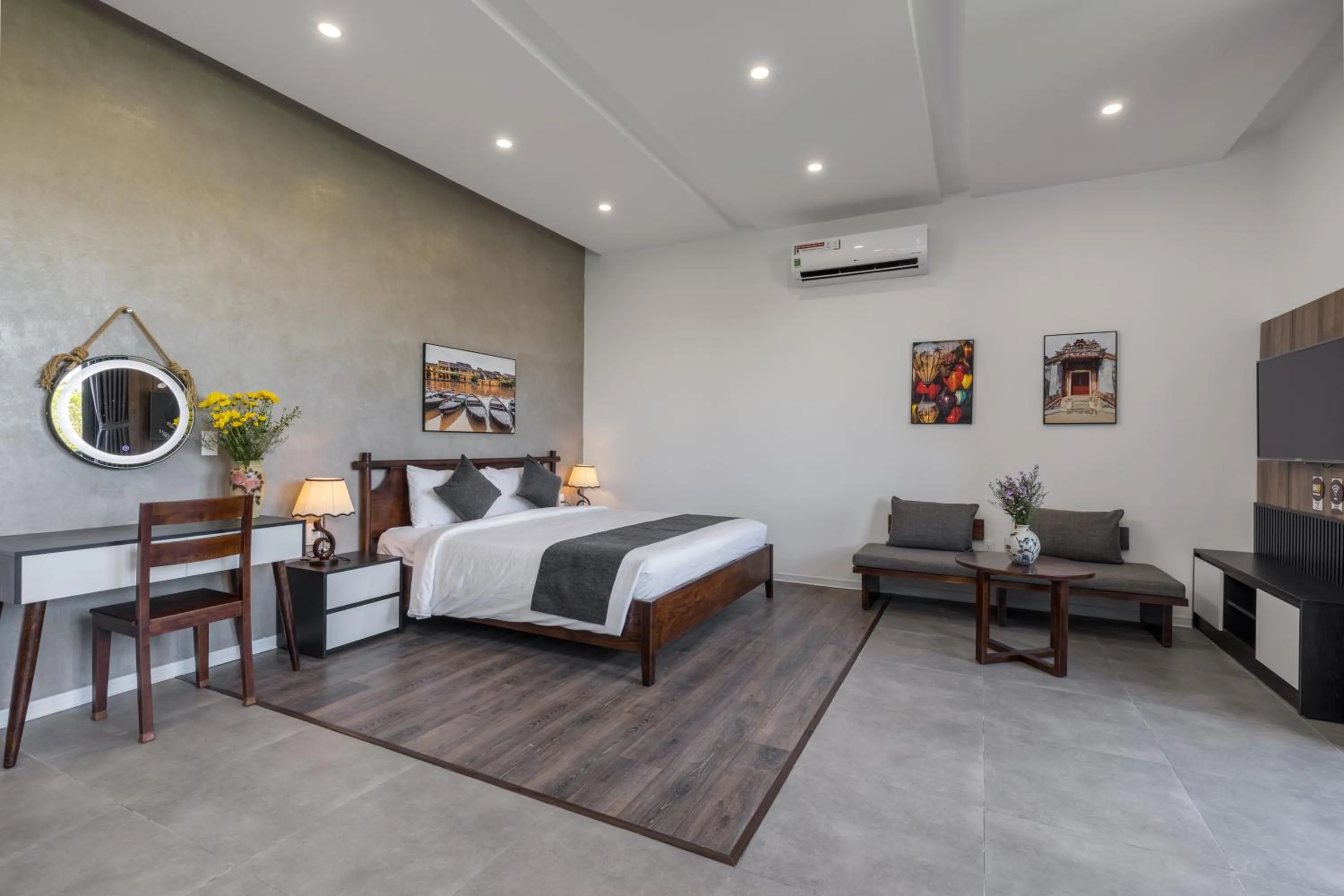Photo of the whole room, Bed in Charm Champion Villa Hoian