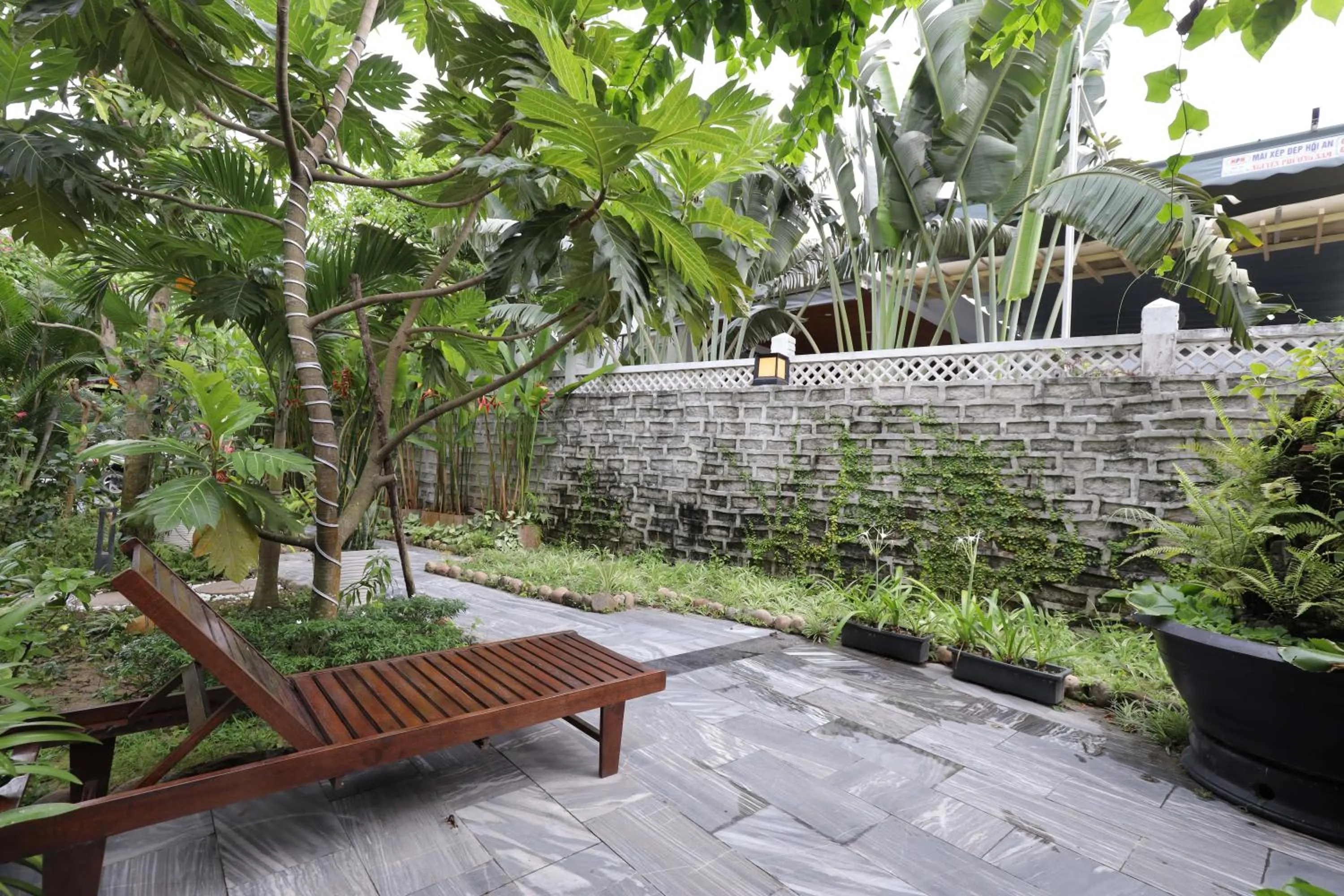 Garden in Charm Champion Villa Hoian