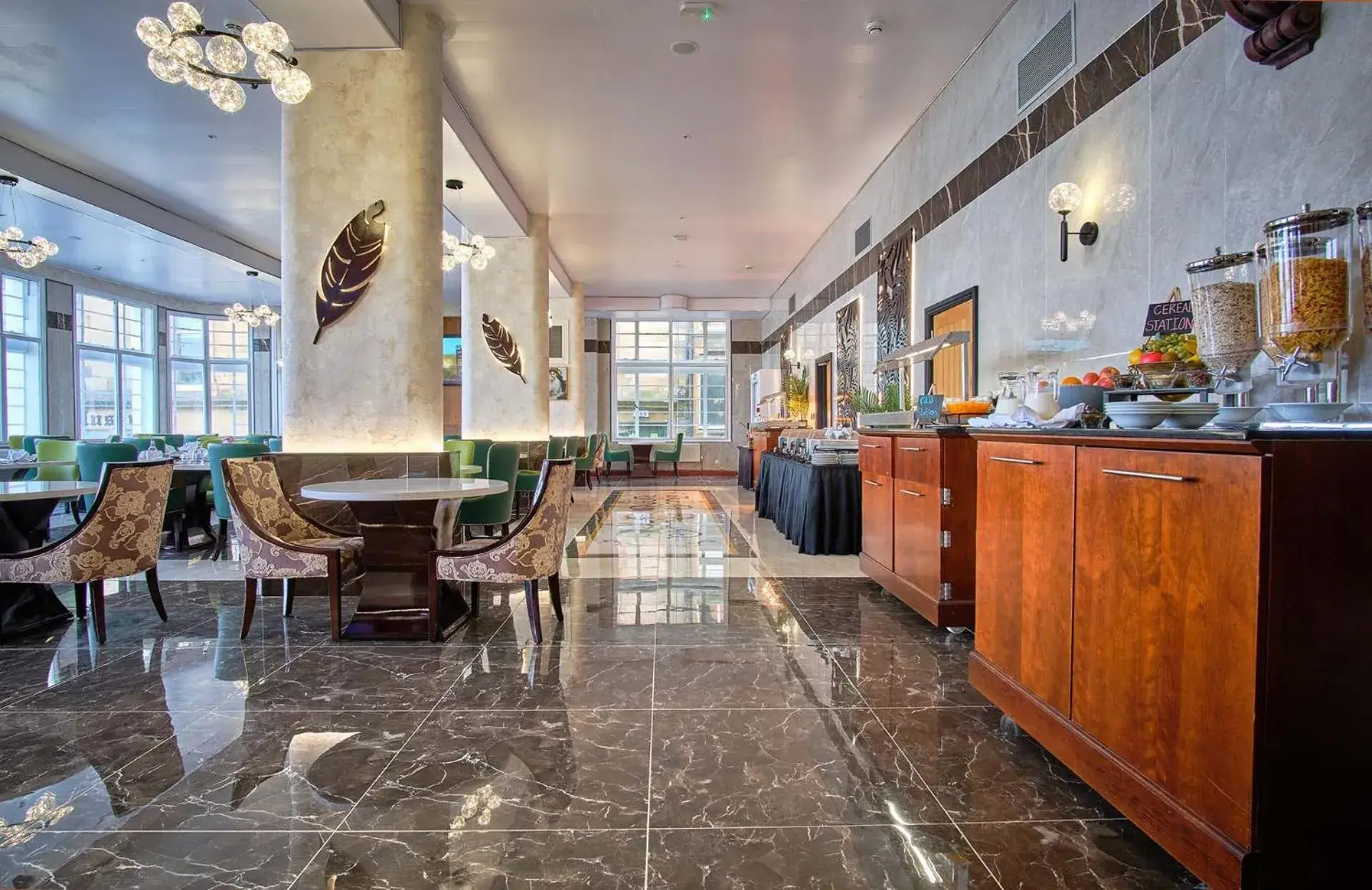 Restaurant/places to eat in Muthu Oban Regent Hotel Restaurant/places to eat in Muthu Oban Regent Hotel