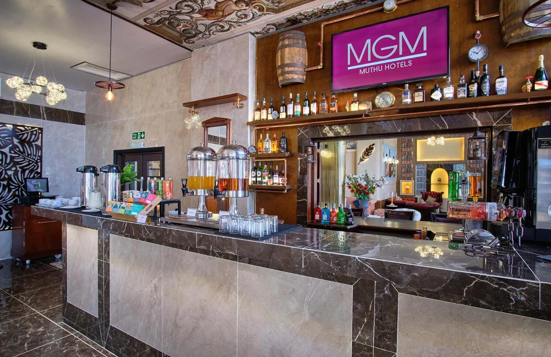 Lounge or bar in Muthu Oban Regent Hotel