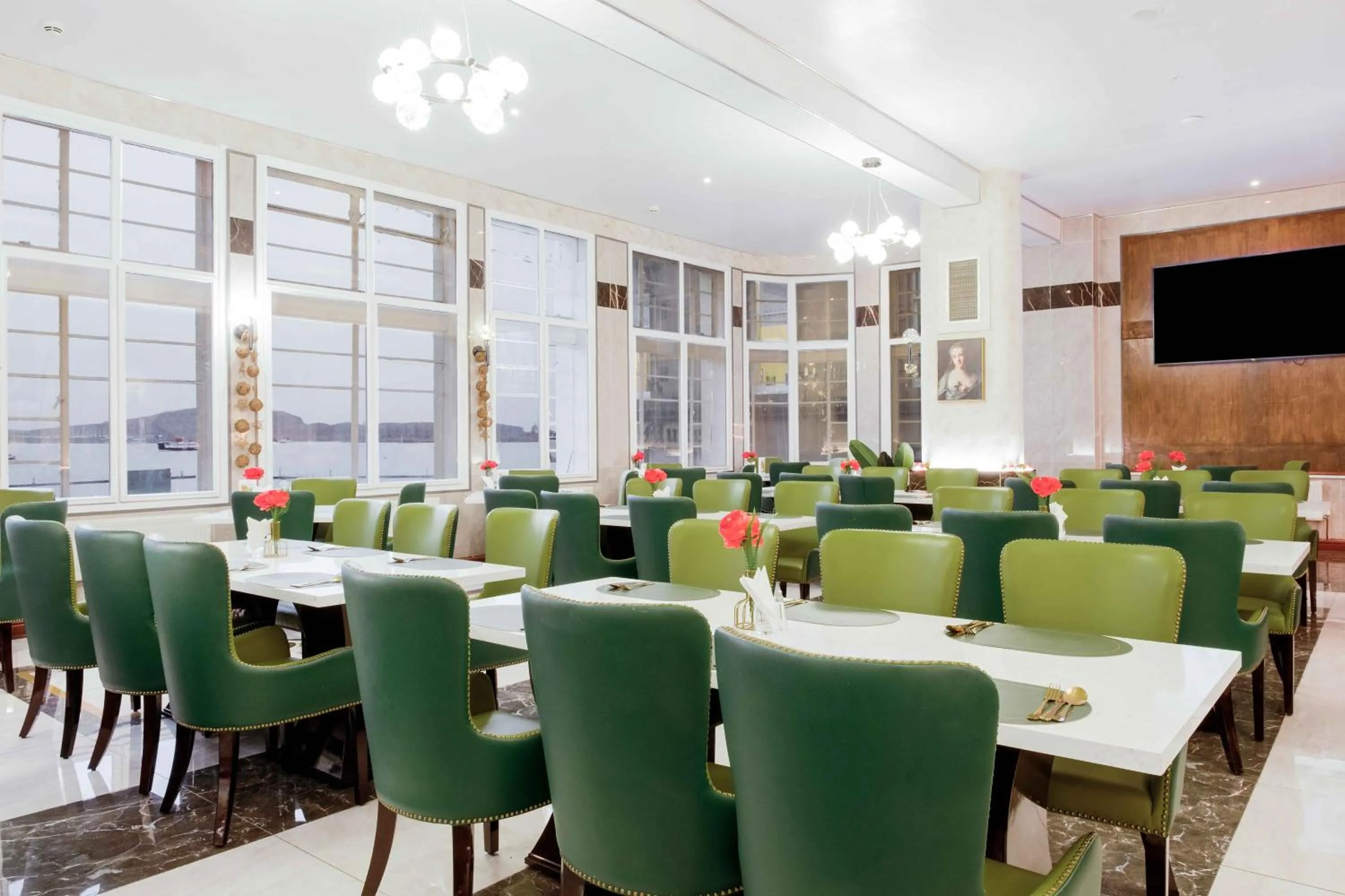 Restaurant/places to eat in Muthu Oban Regent Hotel