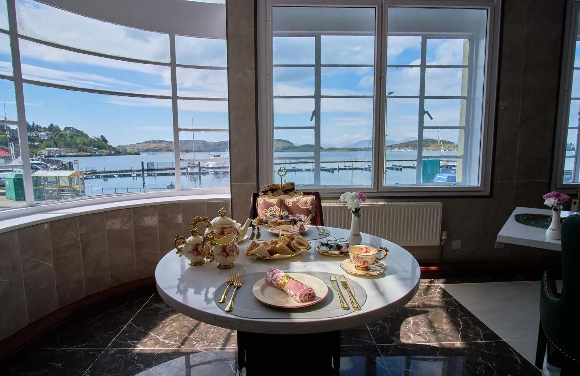 Lake view in Muthu Oban Regent Hotel Lake view in Muthu Oban Regent Hotel