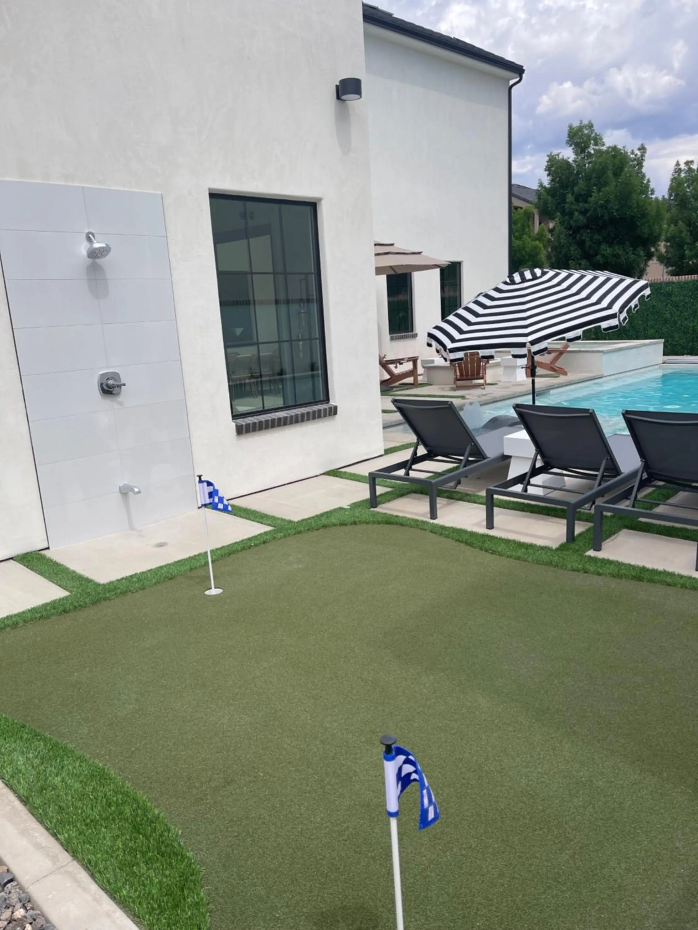 Casa Blanca luxury Villa Private pool sleeps 30!