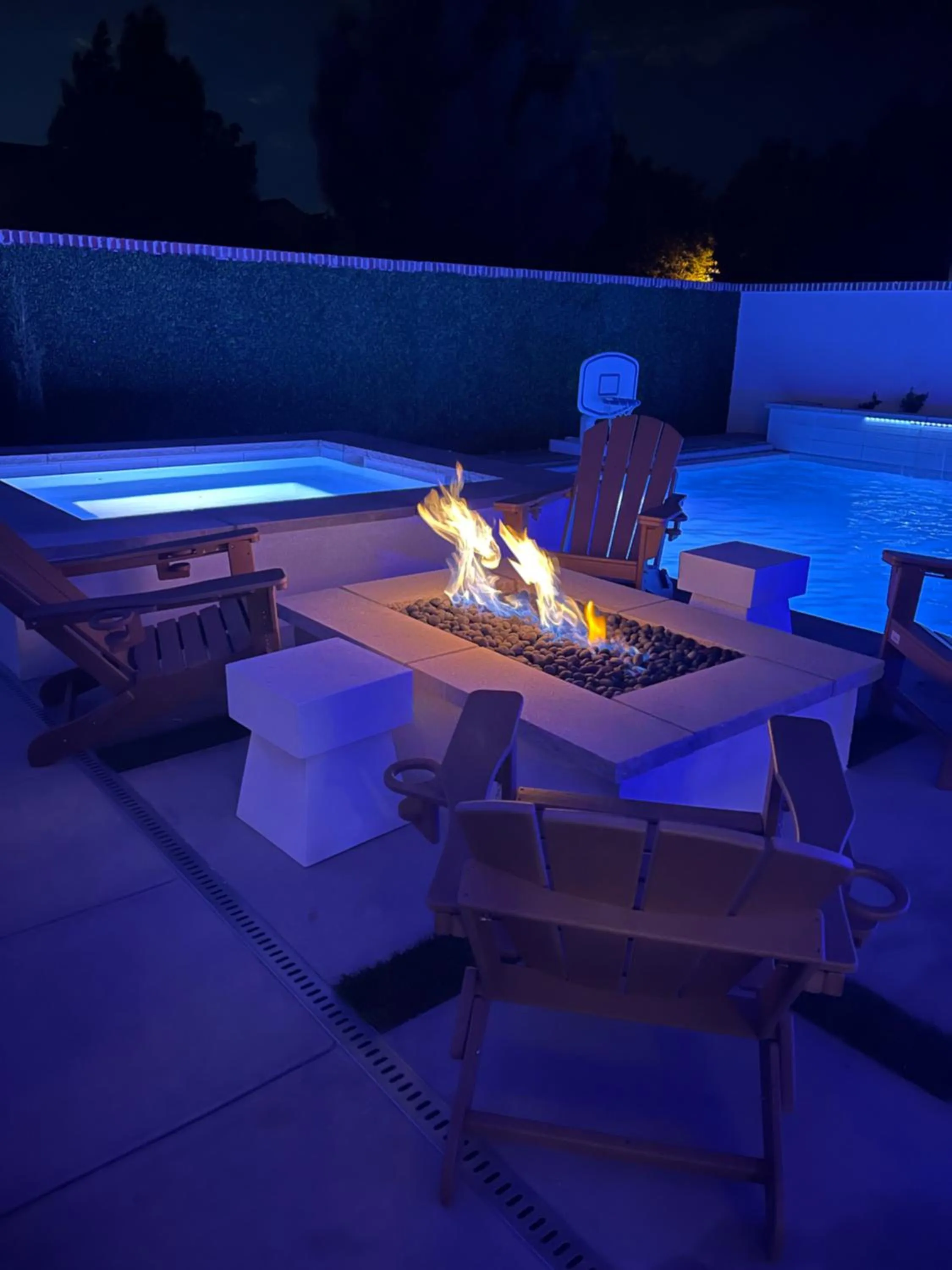 Casa Blanca luxury Villa Private pool sleeps 30!