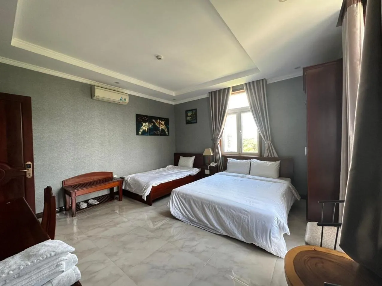 Bedroom, Bed in Capital O 1183 Villa Le Na