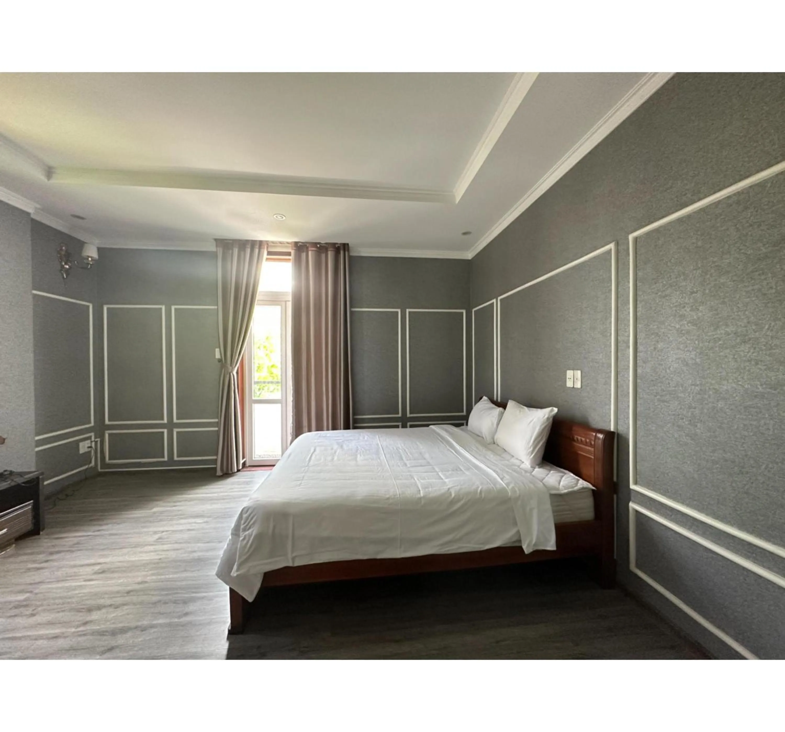 Bedroom in Capital O 1183 Villa Le Na