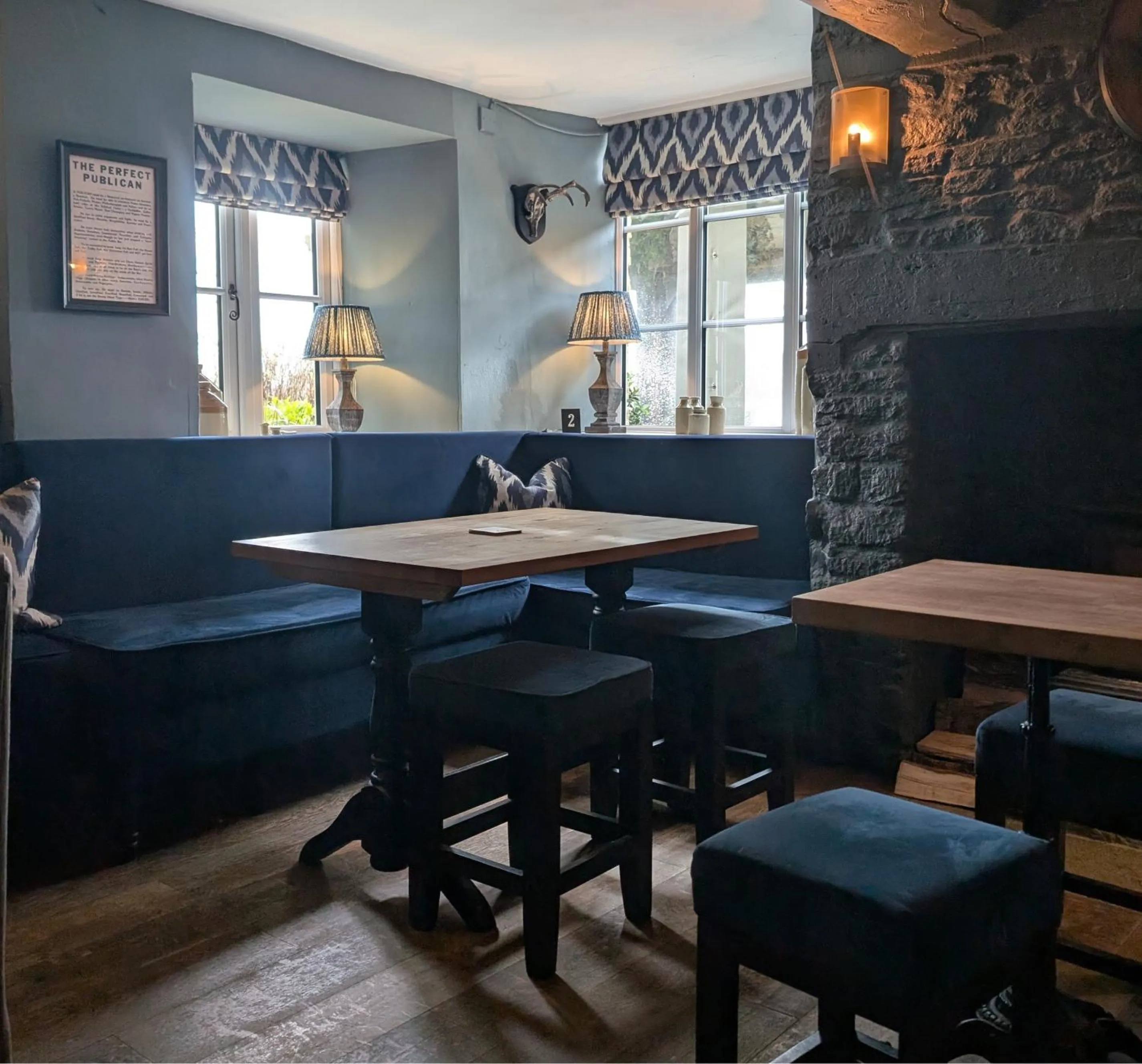 Lounge or bar in The Keepers Arms