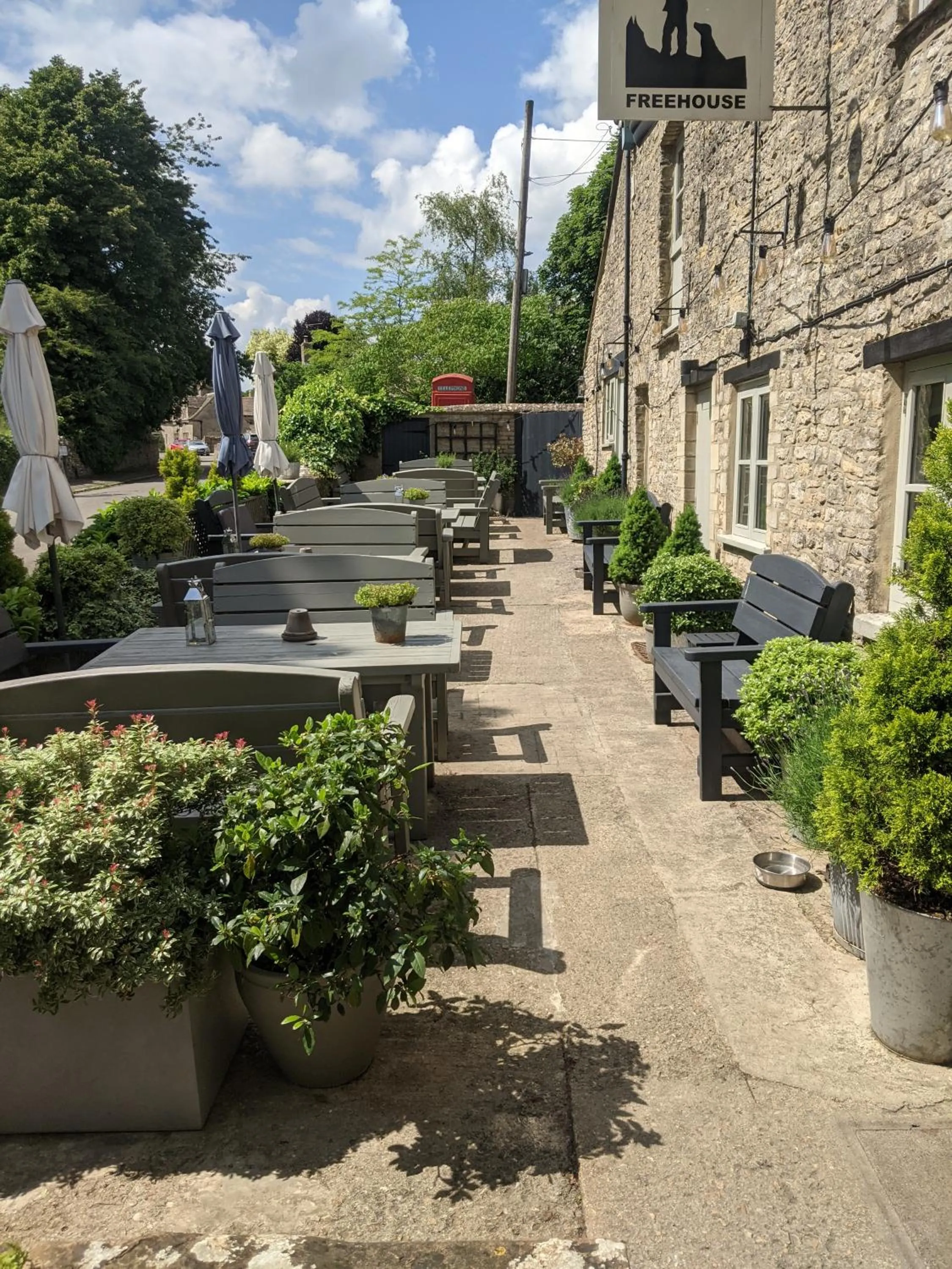 Patio in The Keepers Arms
