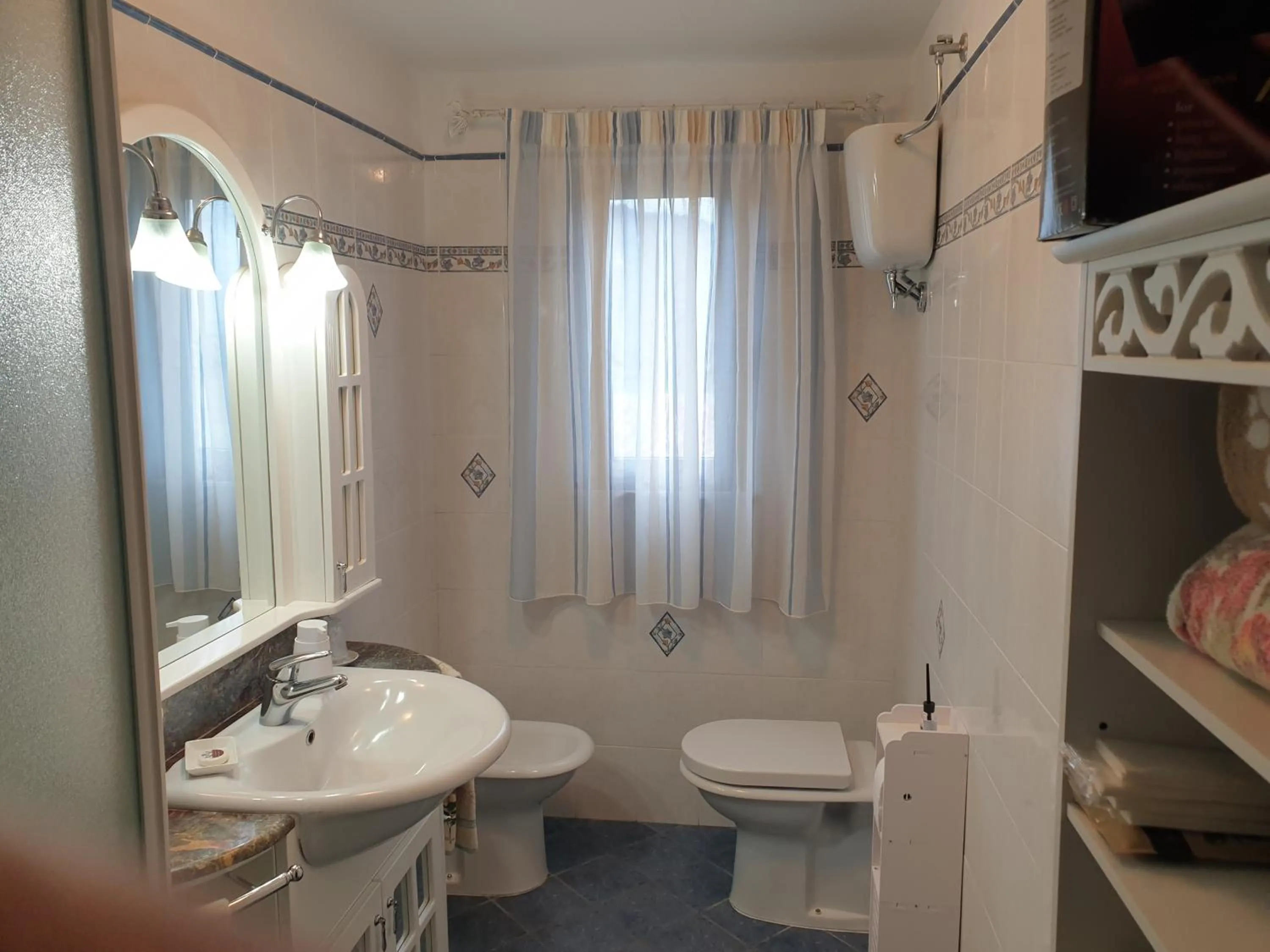 Bathroom in B&B Il Mandorlo