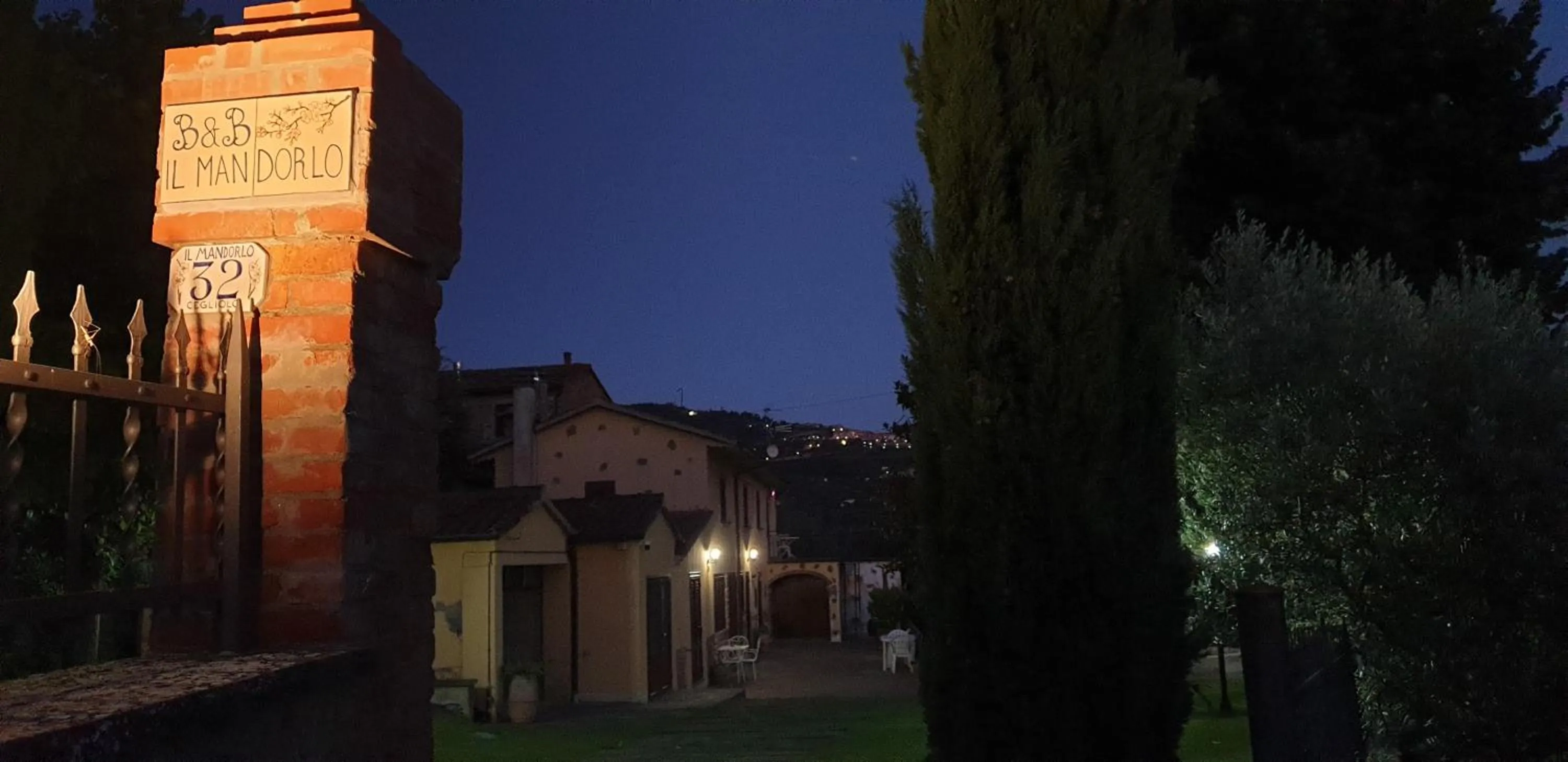 Property building in B&B Il Mandorlo