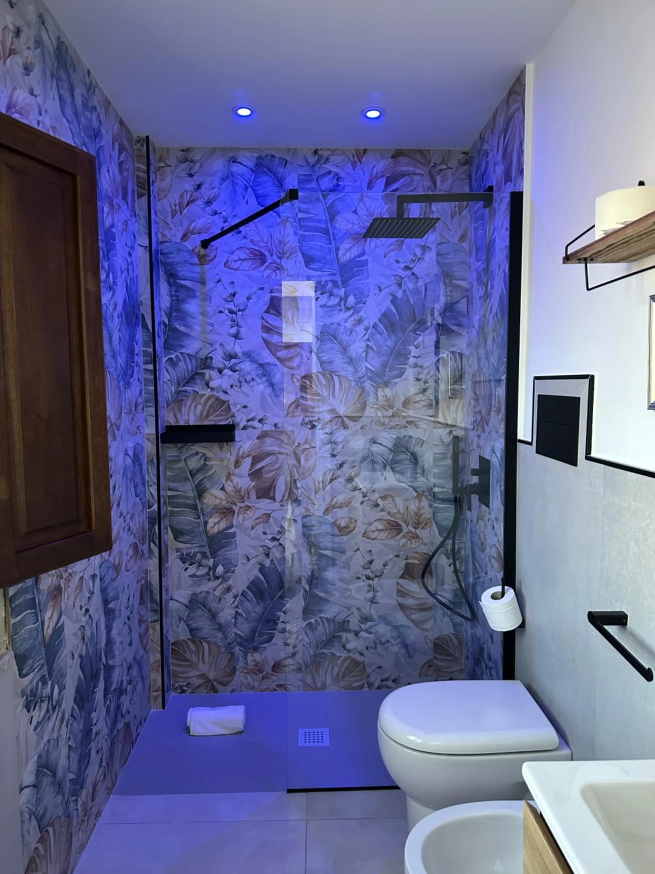 Shower in B&B Chiedi la Luna