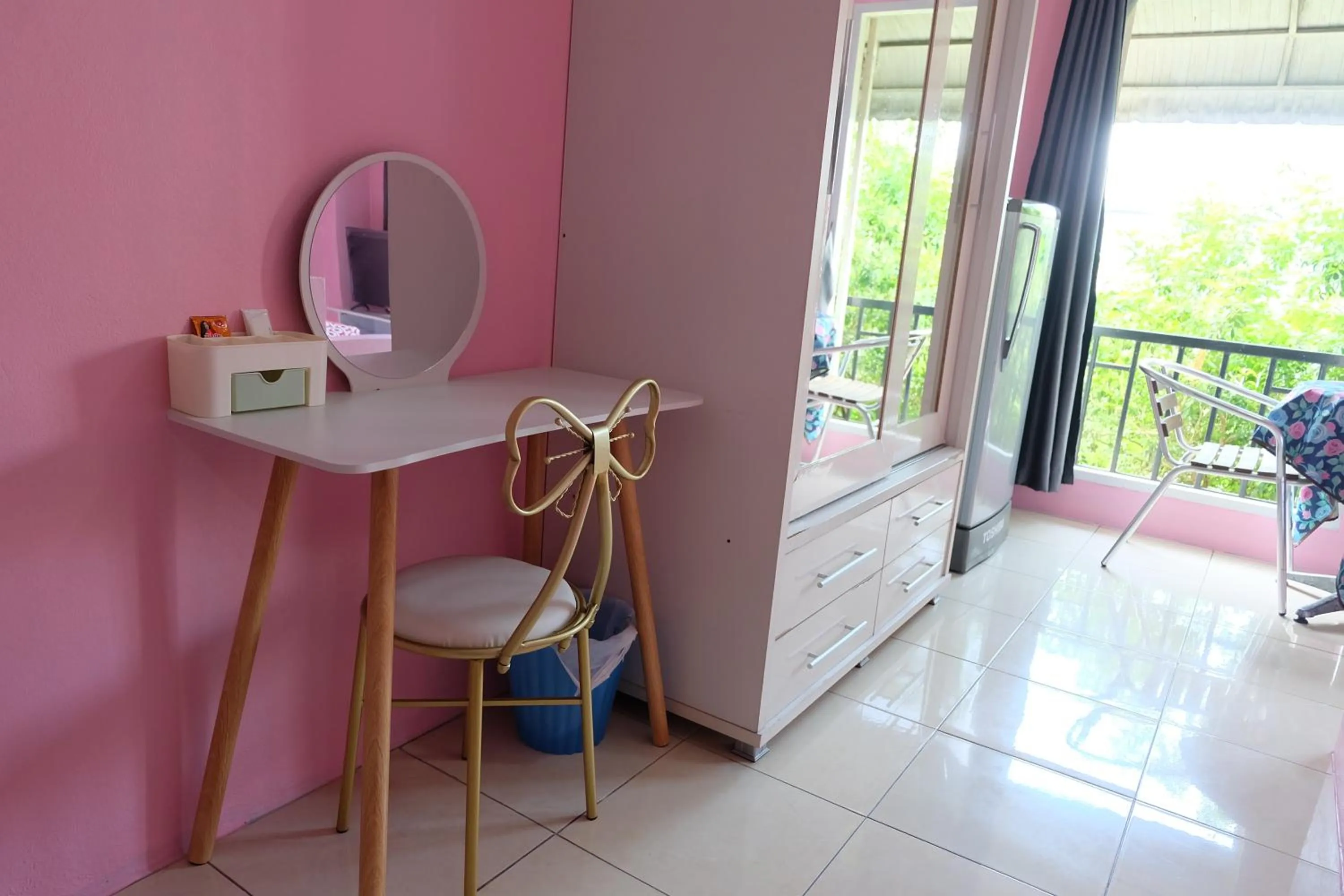 Bedroom in OYO 75429 '101 place navanakorm'