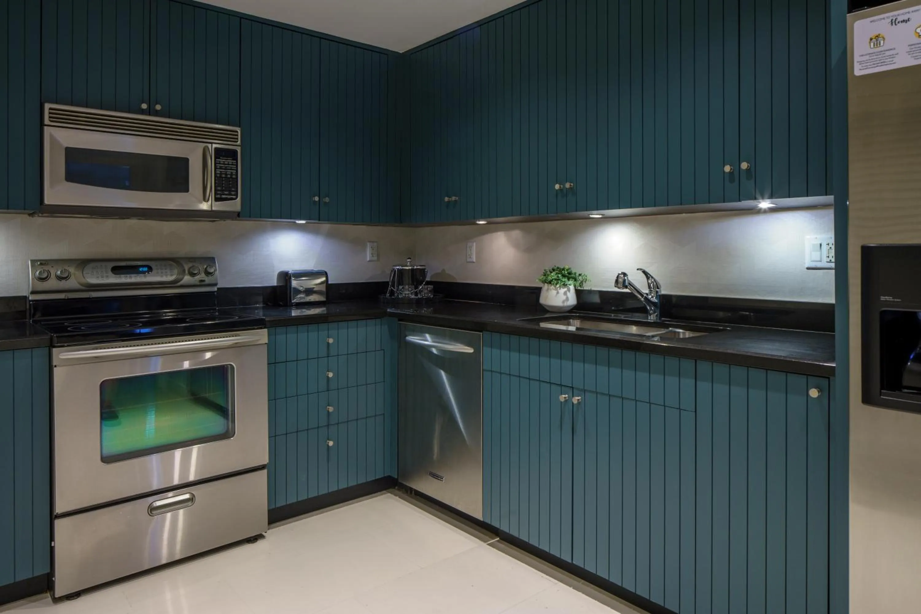 Kitchen or kitchenette in Bungalows at The Boca Raton