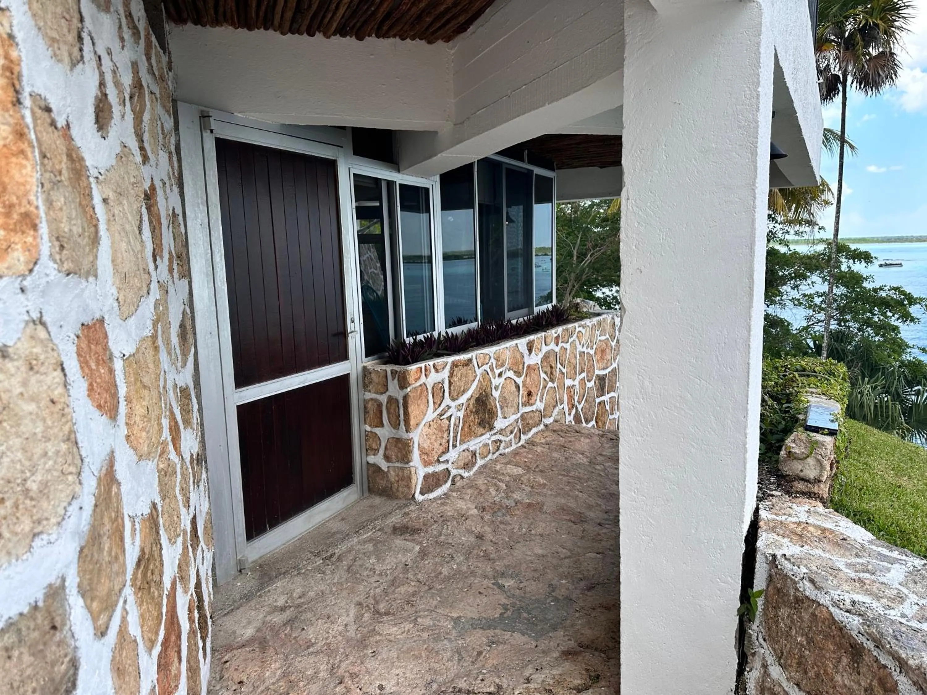 bacalar My Love Front Laguna