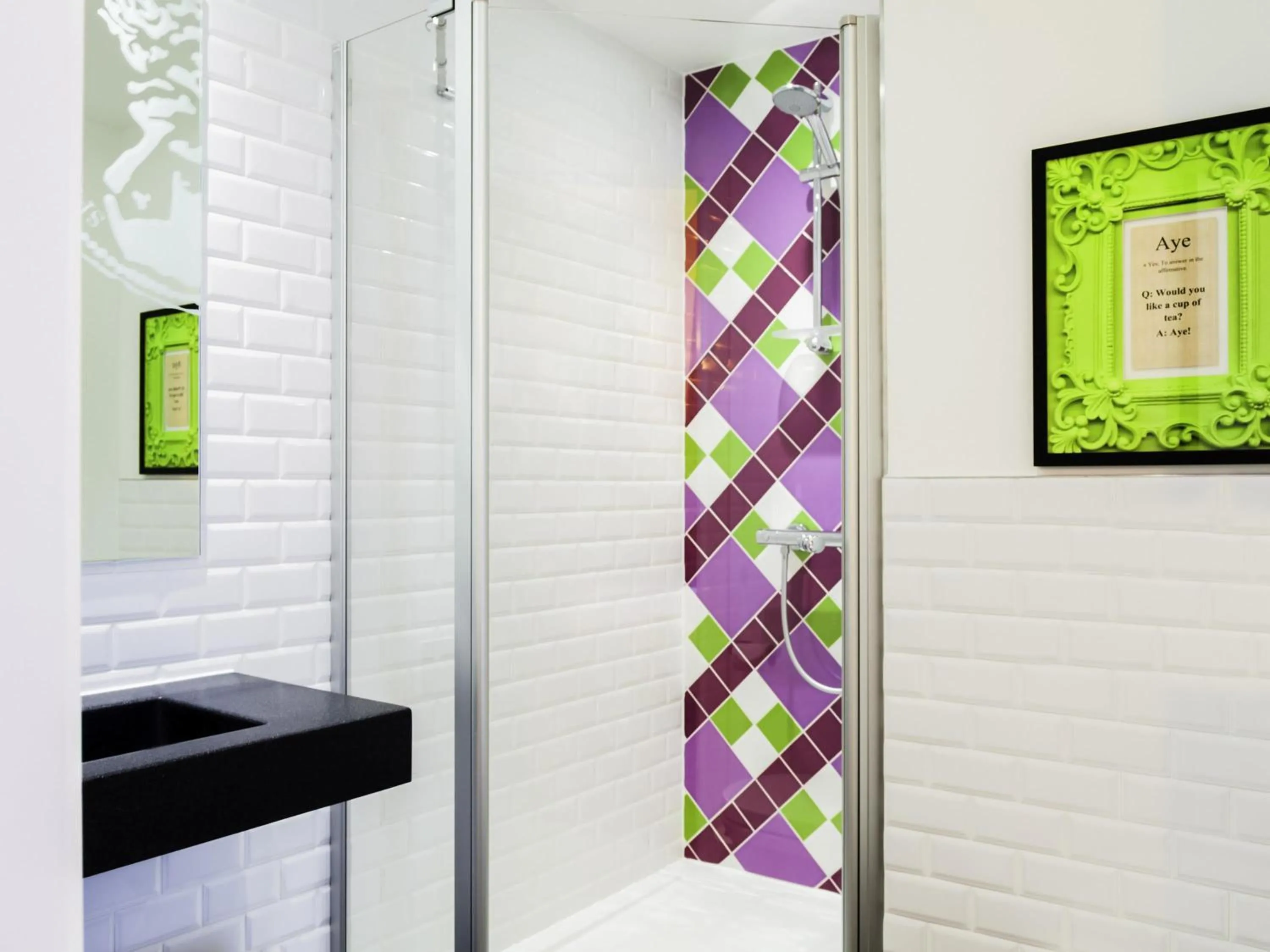 Bedroom in ibis Styles Edinburgh St Andrew Square