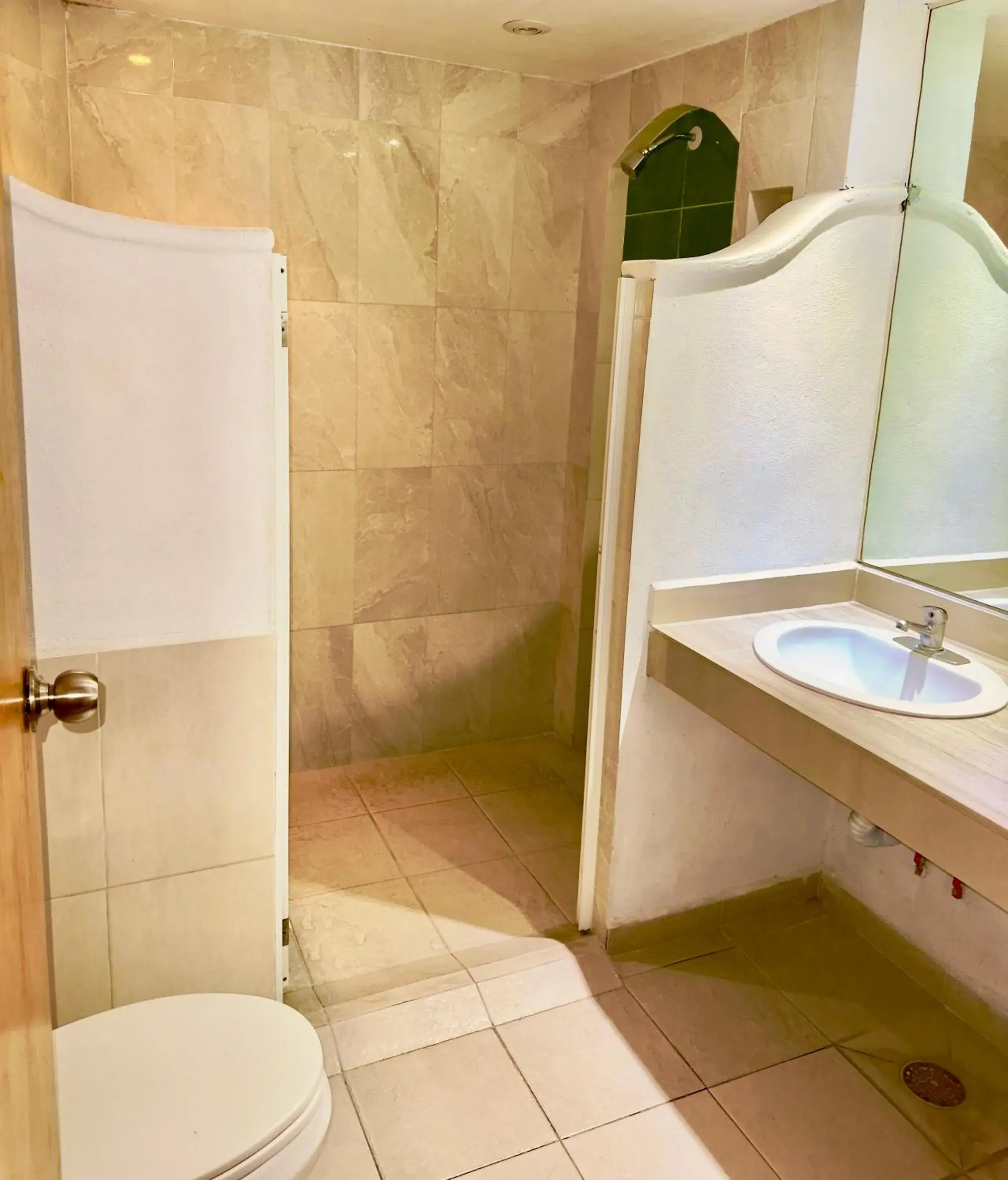 Standard Double Room with Two Double Beds in Hotel Zihuatanejo Centro Standard Double Room with Two Double Beds in Hotel Zihuatanejo Centro