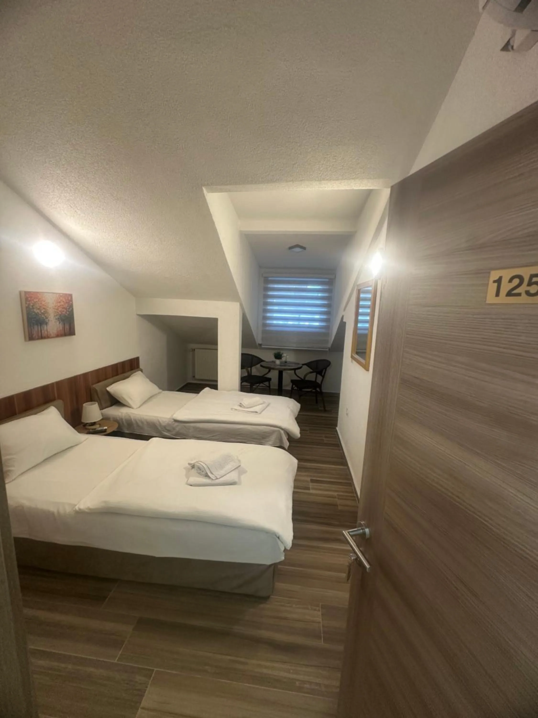 Deluxe Twin Room in Hotel Piramida Sunca