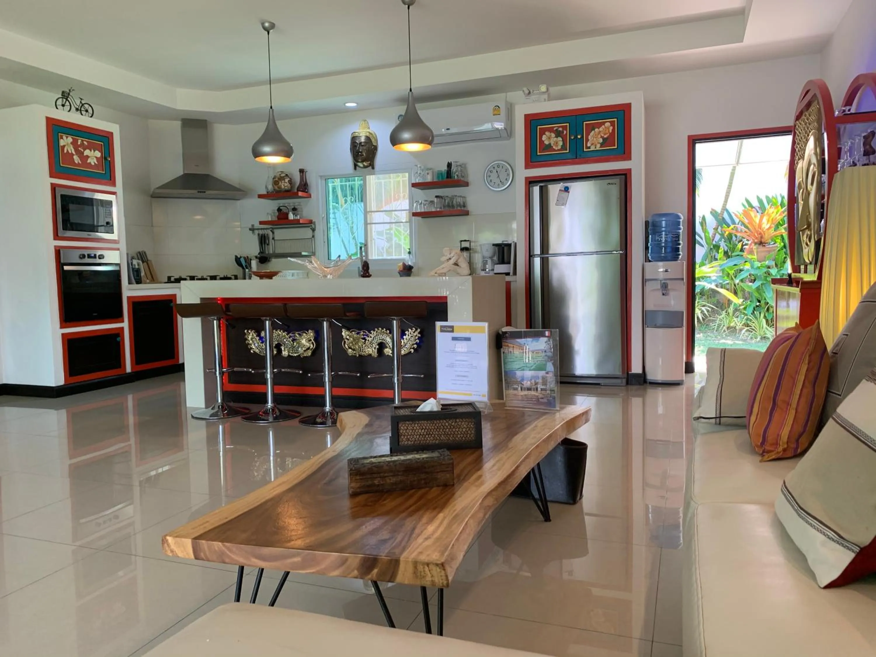 Pacotte Villa by G Estate